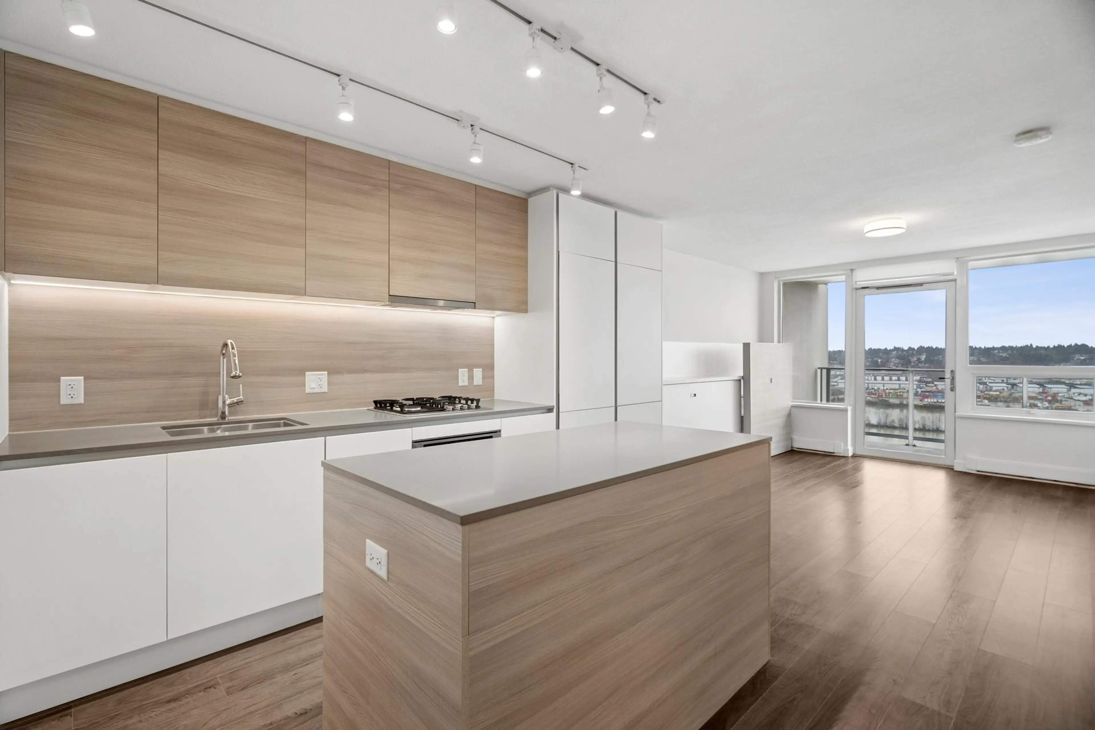 Property at #2103 908 QUAYSIDE DRIVE, New Westminster, BC