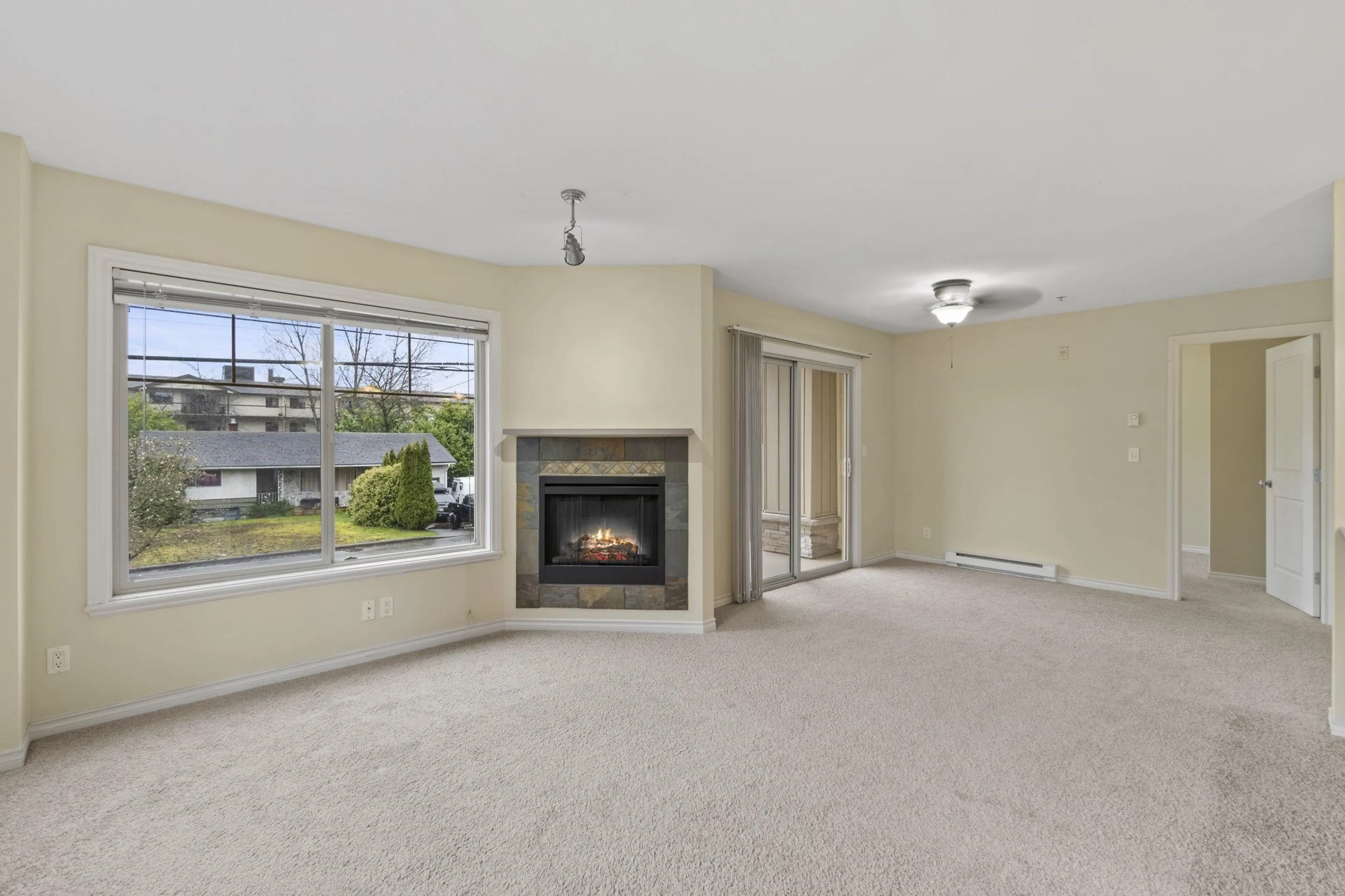 Property at #202 32063 MT WADDINGTON AVENUE, Abbotsford, BC