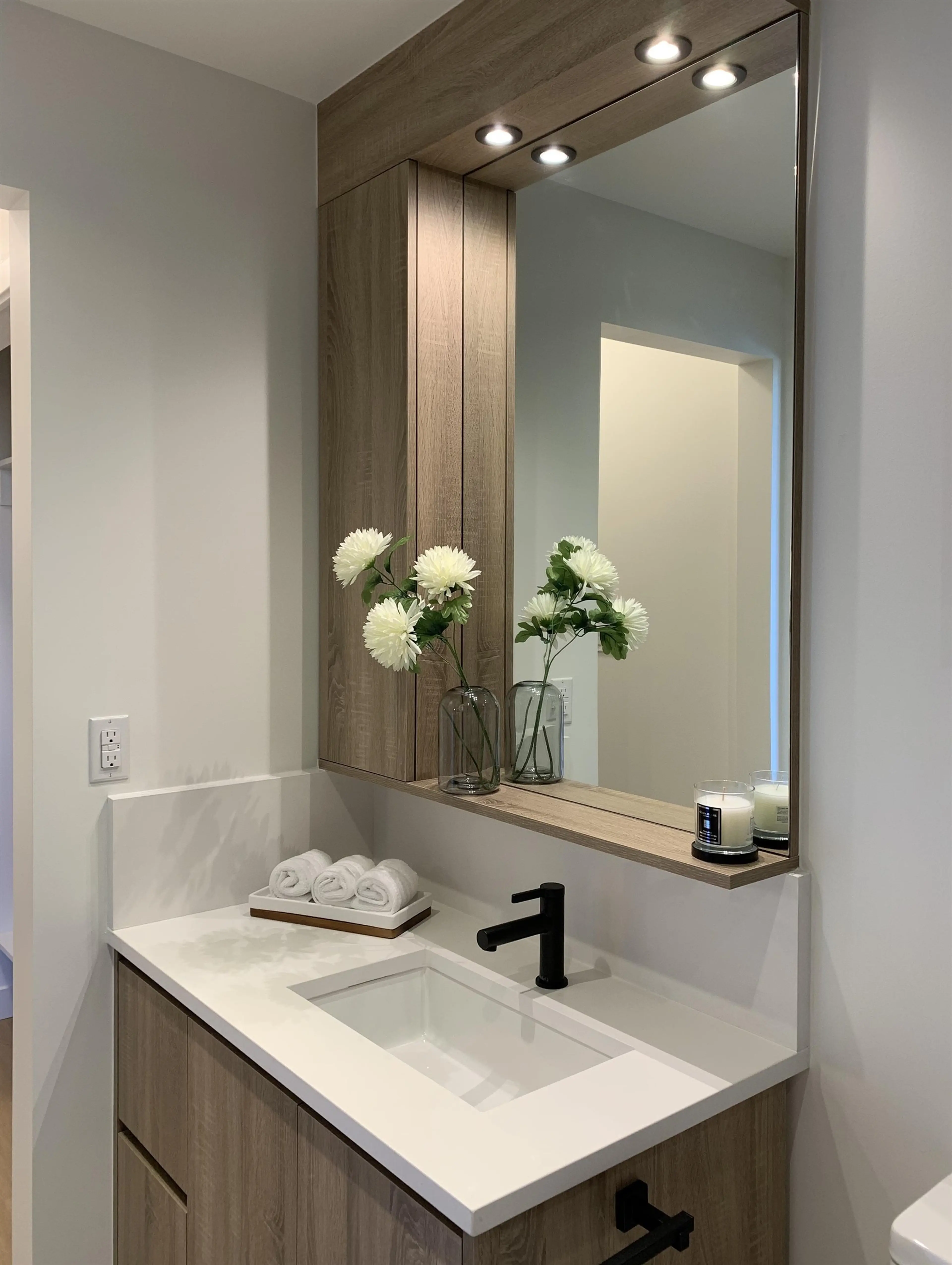 Property at #620 599 DANSEY AVENUE, Coquitlam, BC