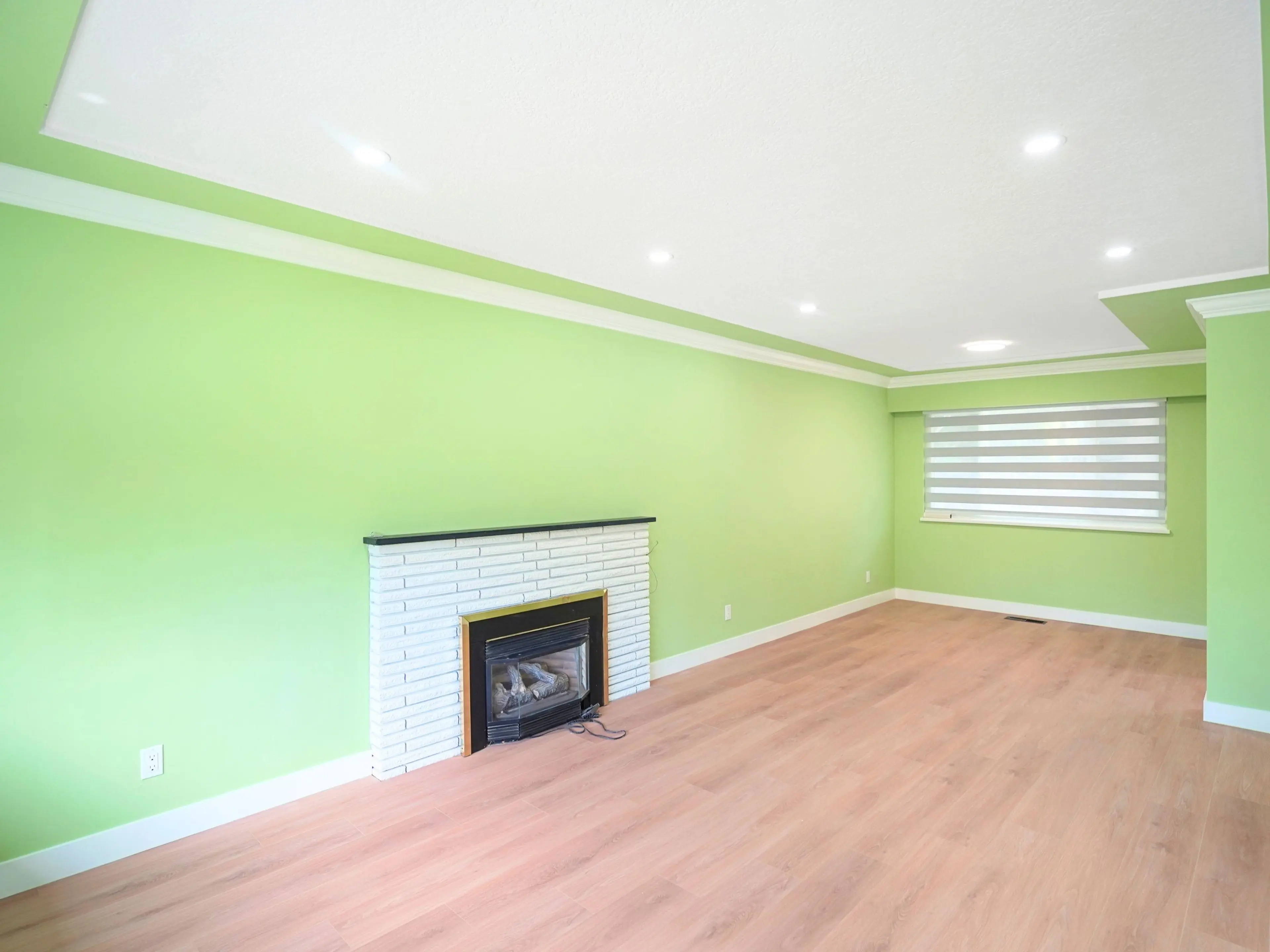 Property at 14935 KEW DRIVE, Surrey, BC