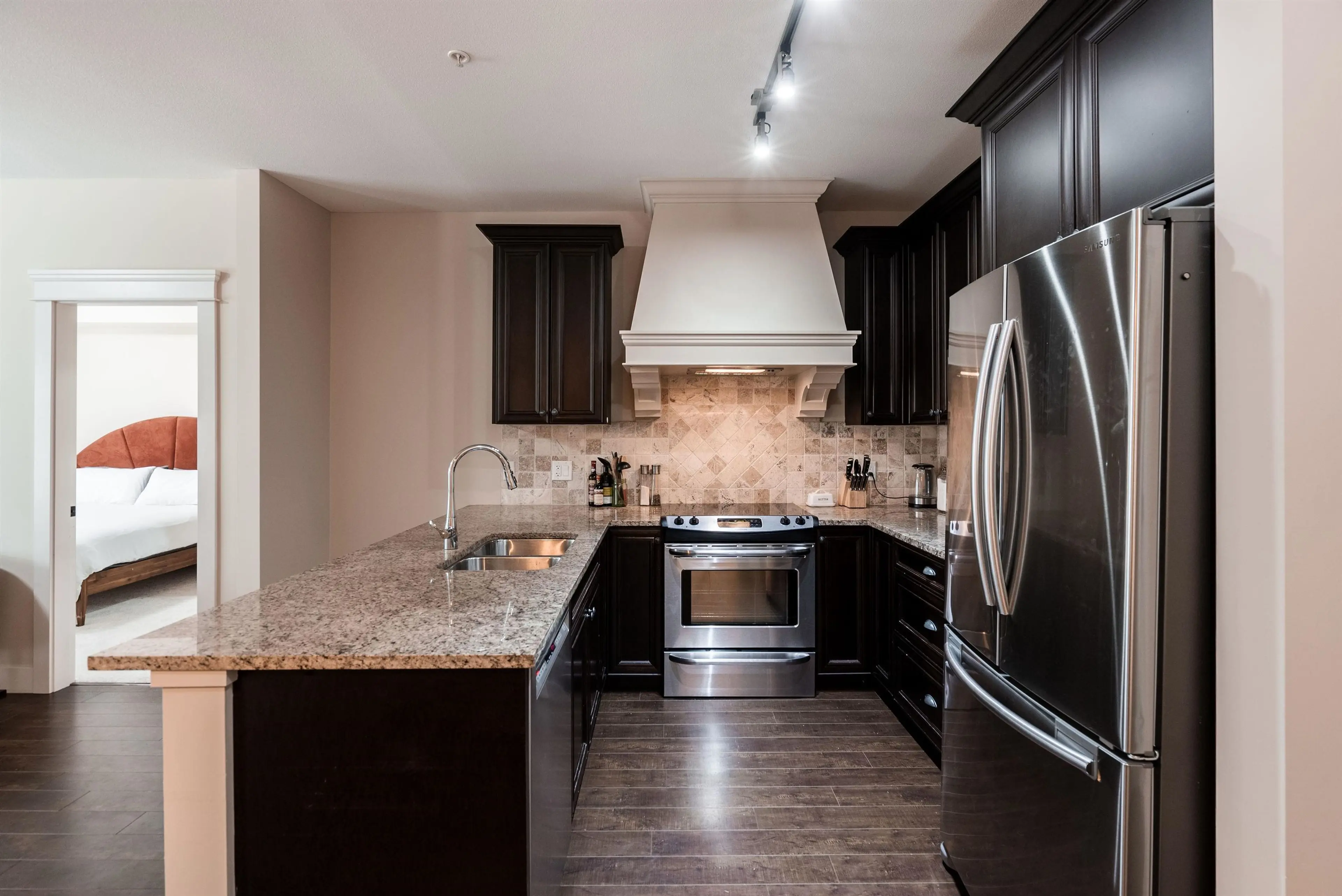 Property at #203 19530 65 AVENUE, Surrey, BC