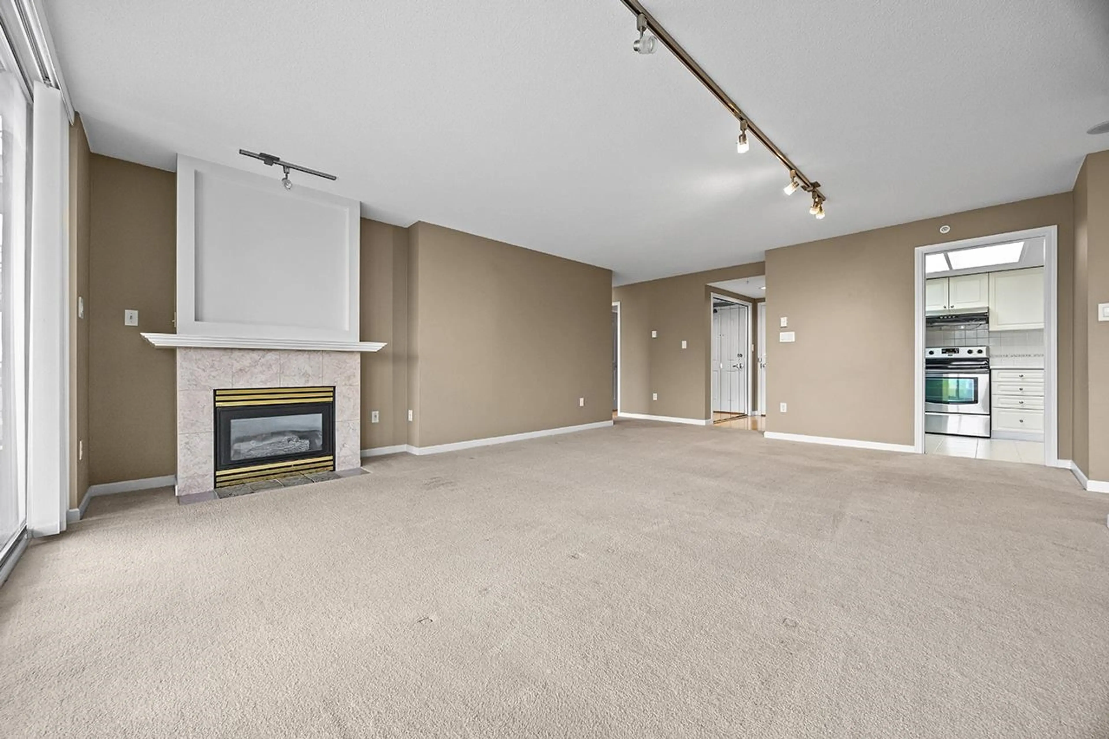 Property at #804 6080 MINORU BOULEVARD, Richmond, BC