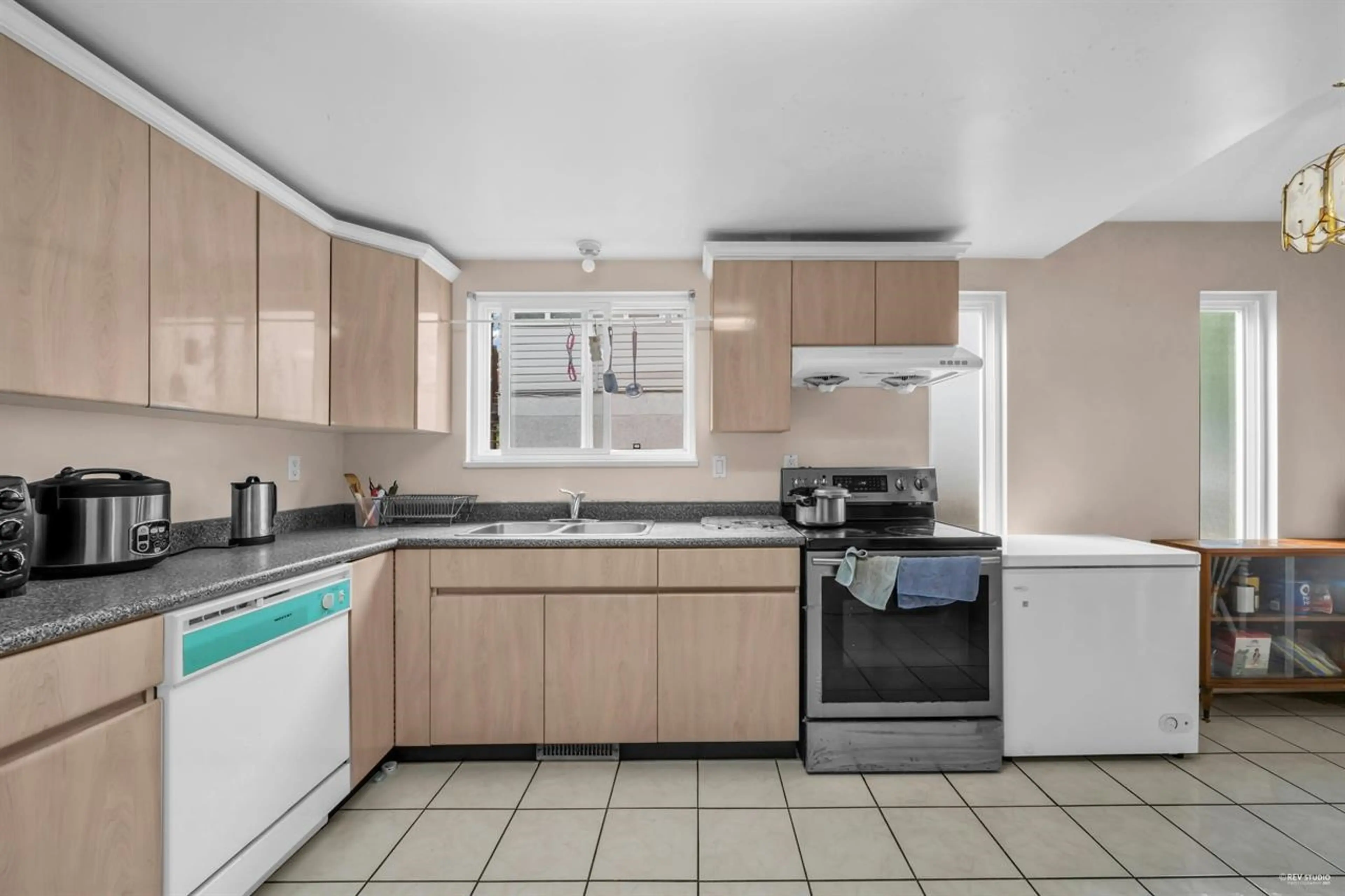 Property at 4631 DALLYN ROAD, Richmond, BC