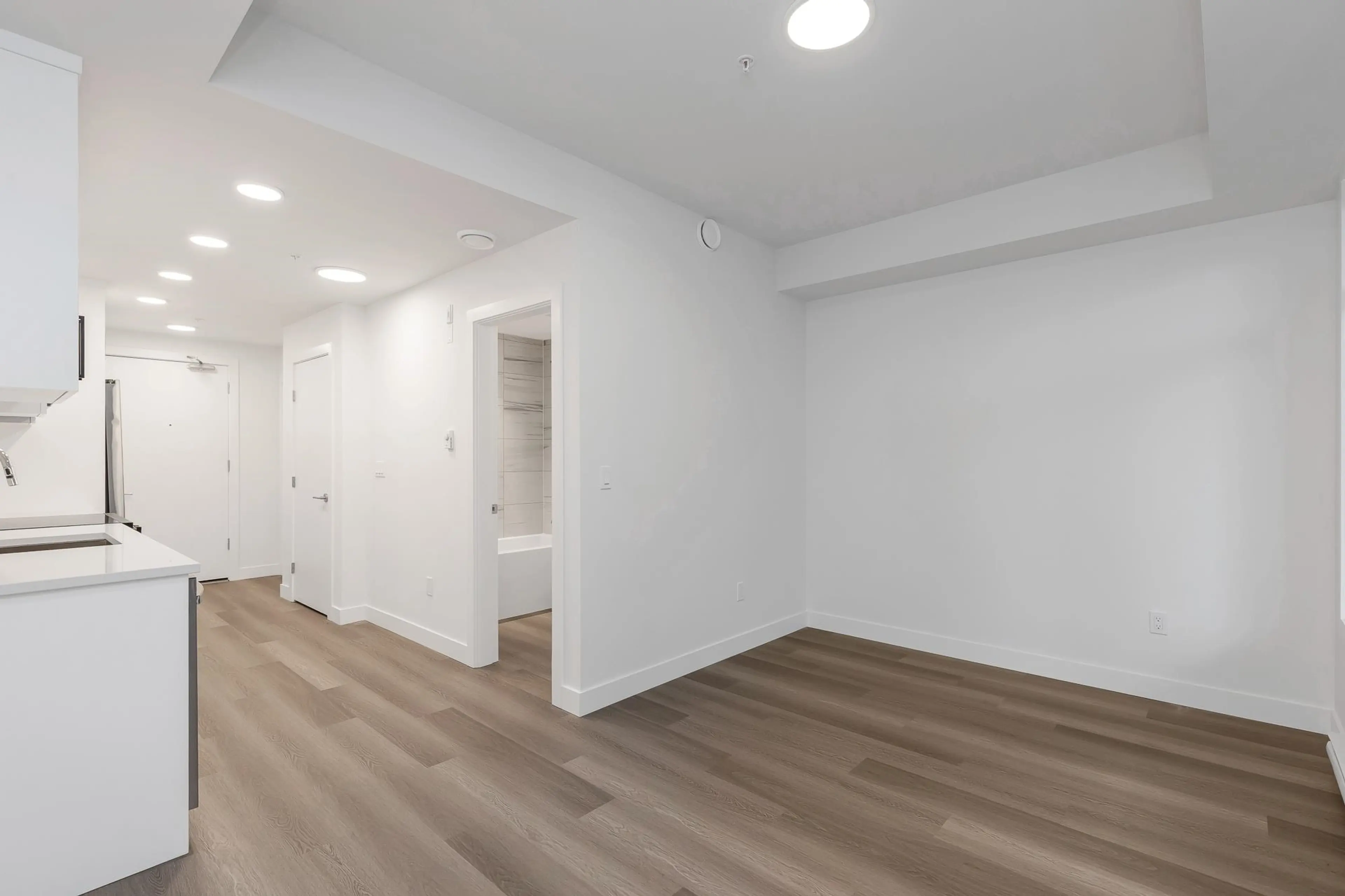 Property at #204 33820 SOUTH FRASER WAY, Abbotsford, BC