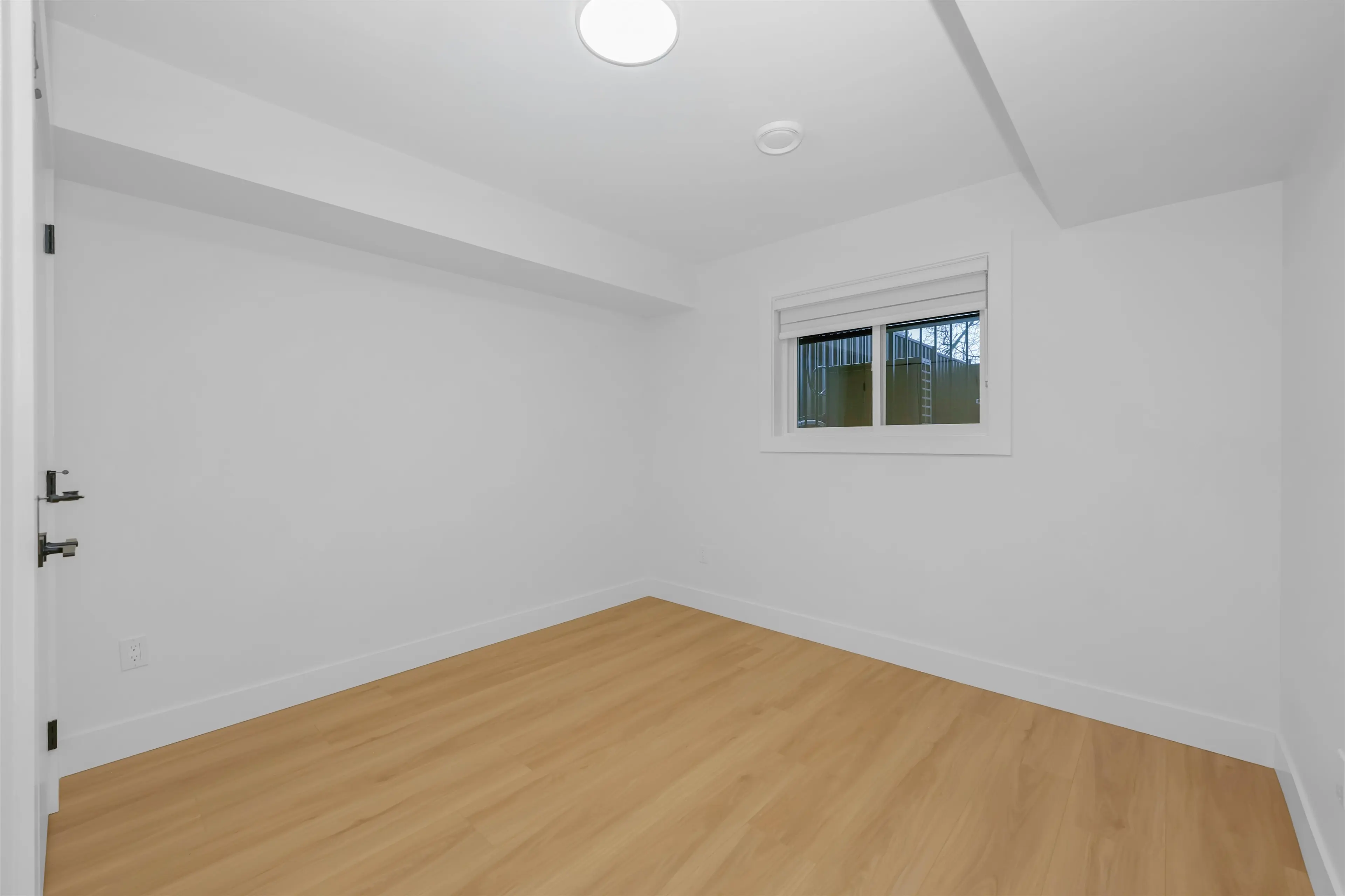 Property at #8 2168 VINEWOOD STREET, Abbotsford, BC