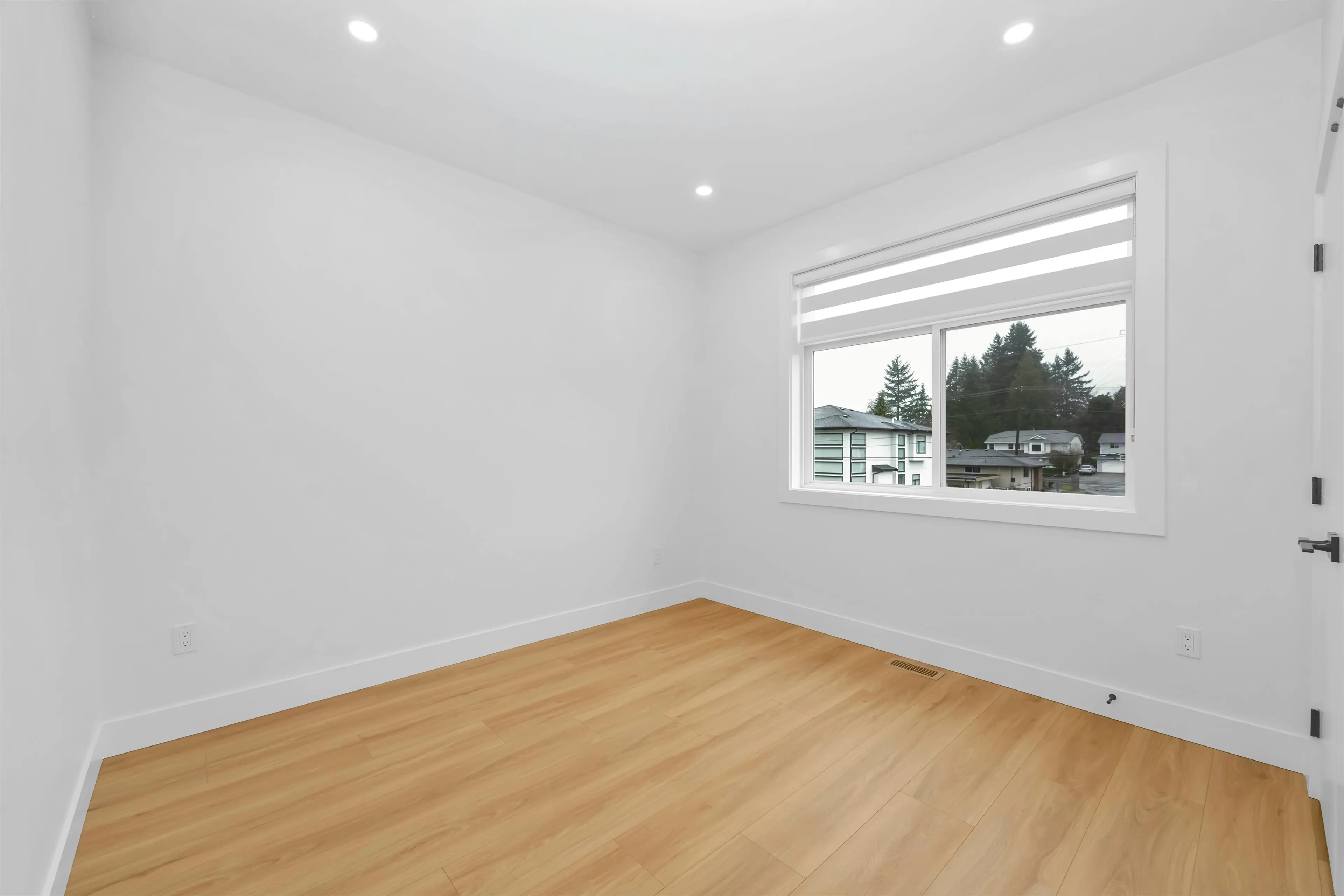 Property at #8 2168 VINEWOOD STREET, Abbotsford, BC