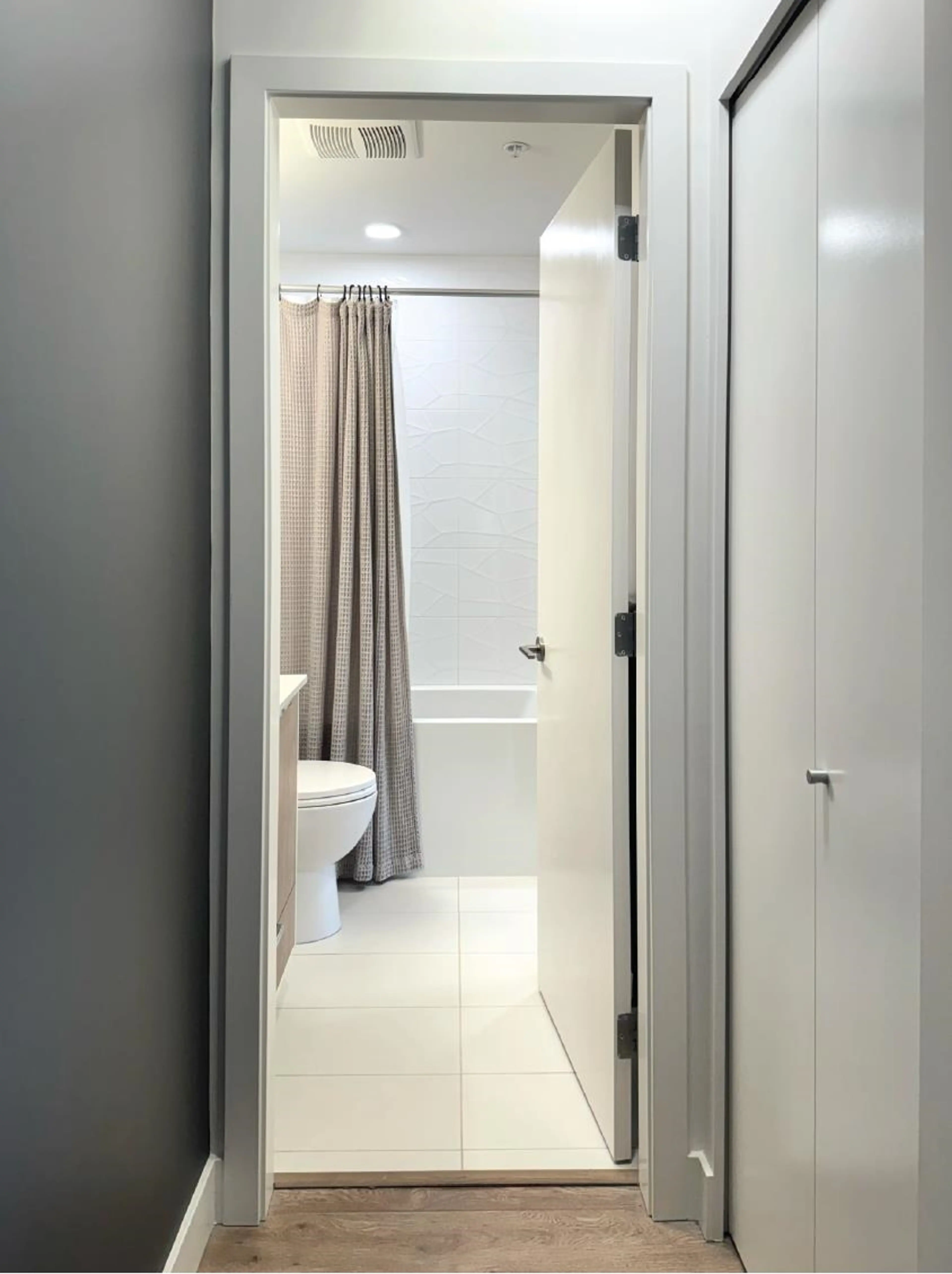 Property at #417 37881 CLEVELAND AVENUE, Squamish, BC