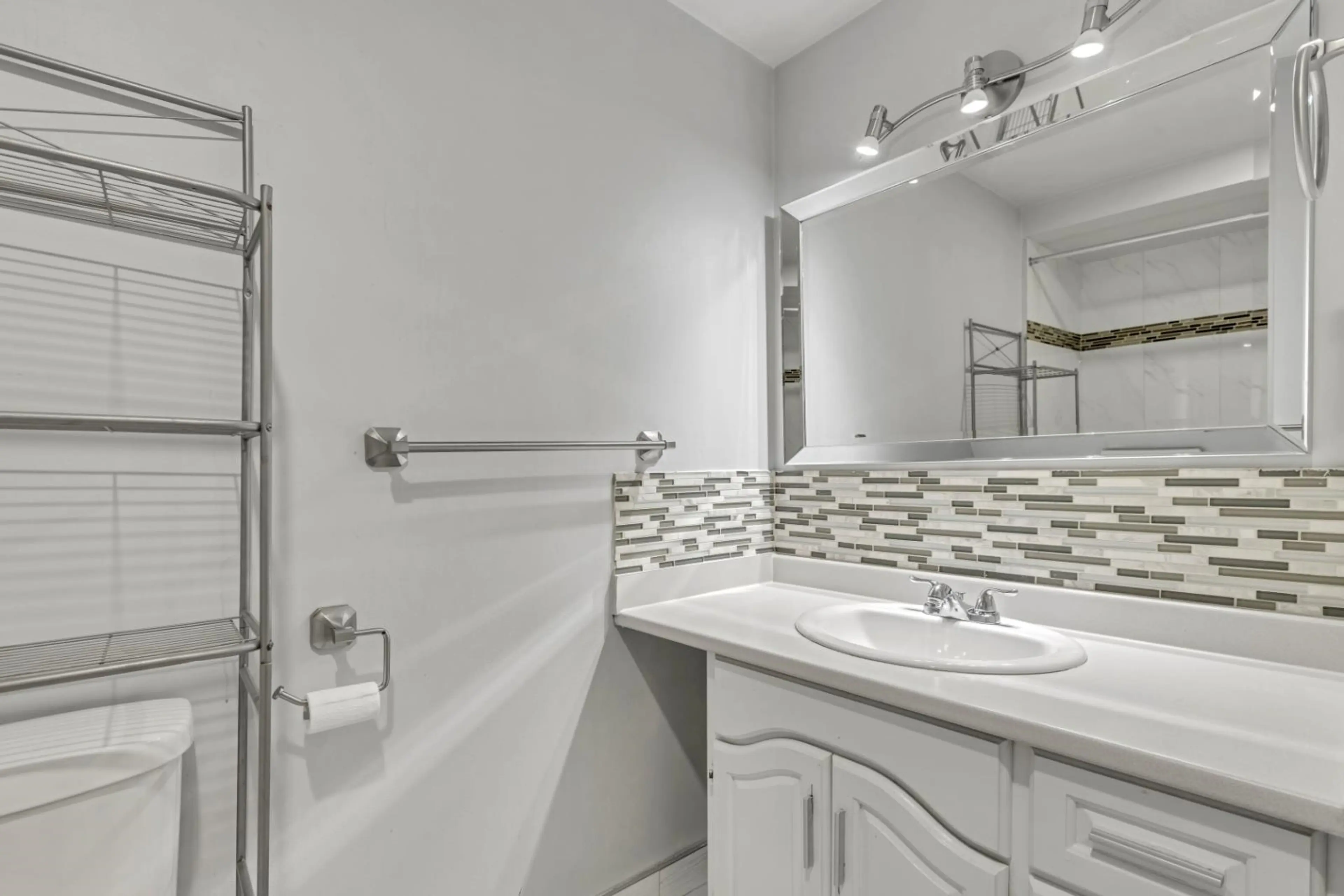 Property at #5 1535 ST. GEORGES AVENUE, North Vancouver, BC