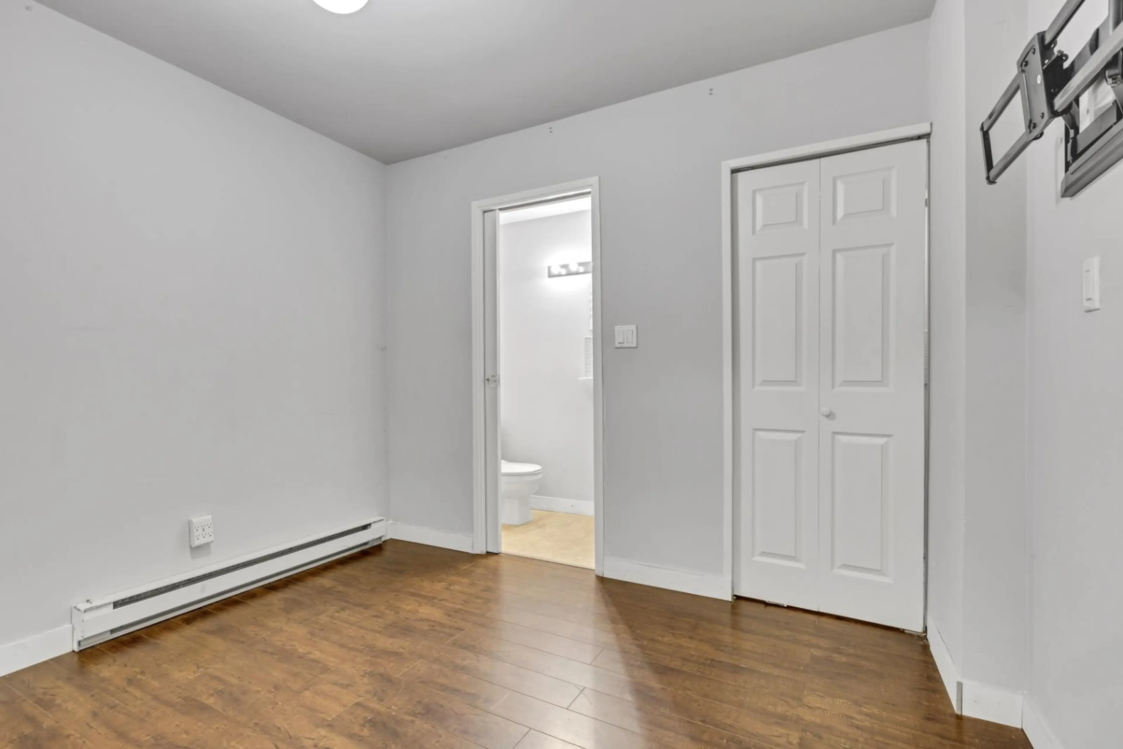 Property at #5 1535 ST. GEORGES AVENUE, North Vancouver, BC