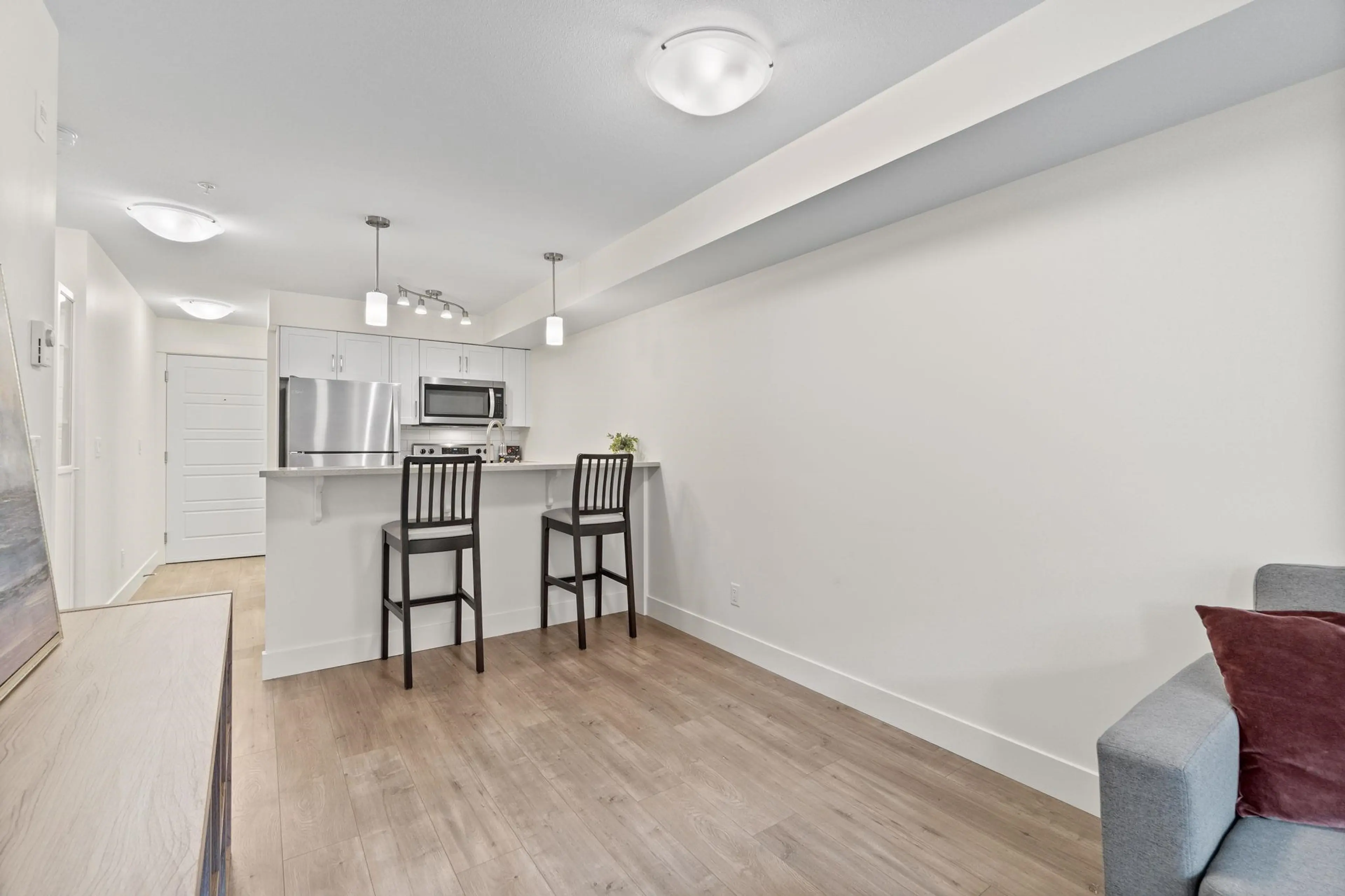 Property at #210 30515 CARDINAL AVENUE, Abbotsford, BC