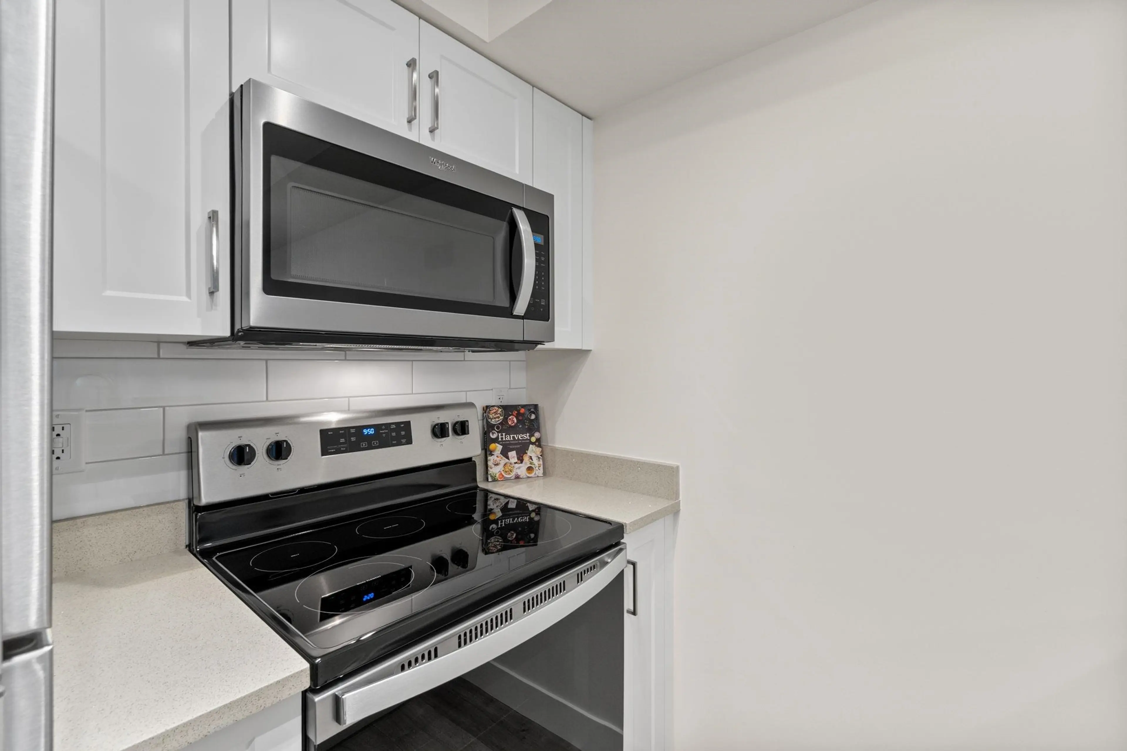 Property at #210 30515 CARDINAL AVENUE, Abbotsford, BC