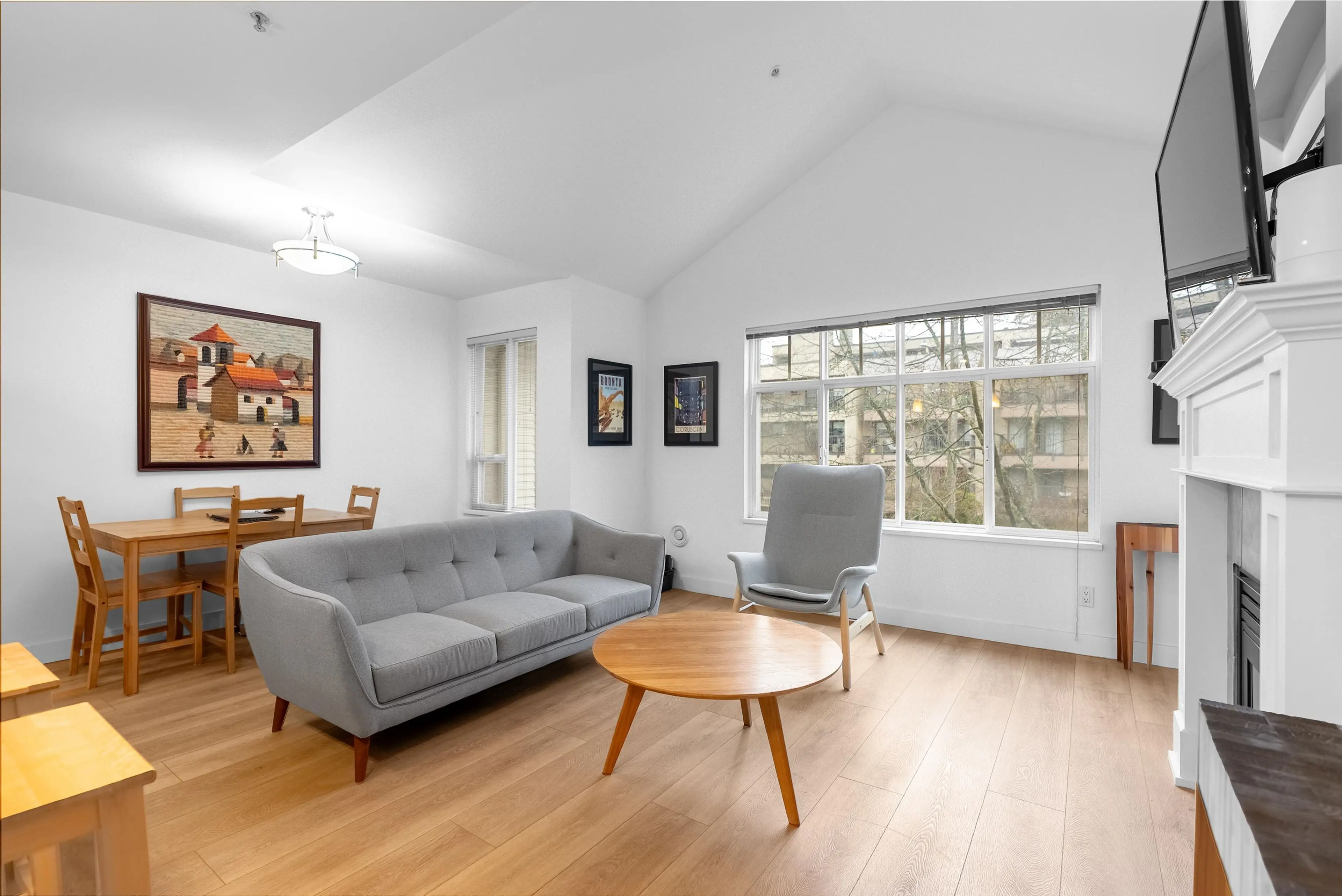 Property at #302 333 E 1ST STREET, North Vancouver, BC