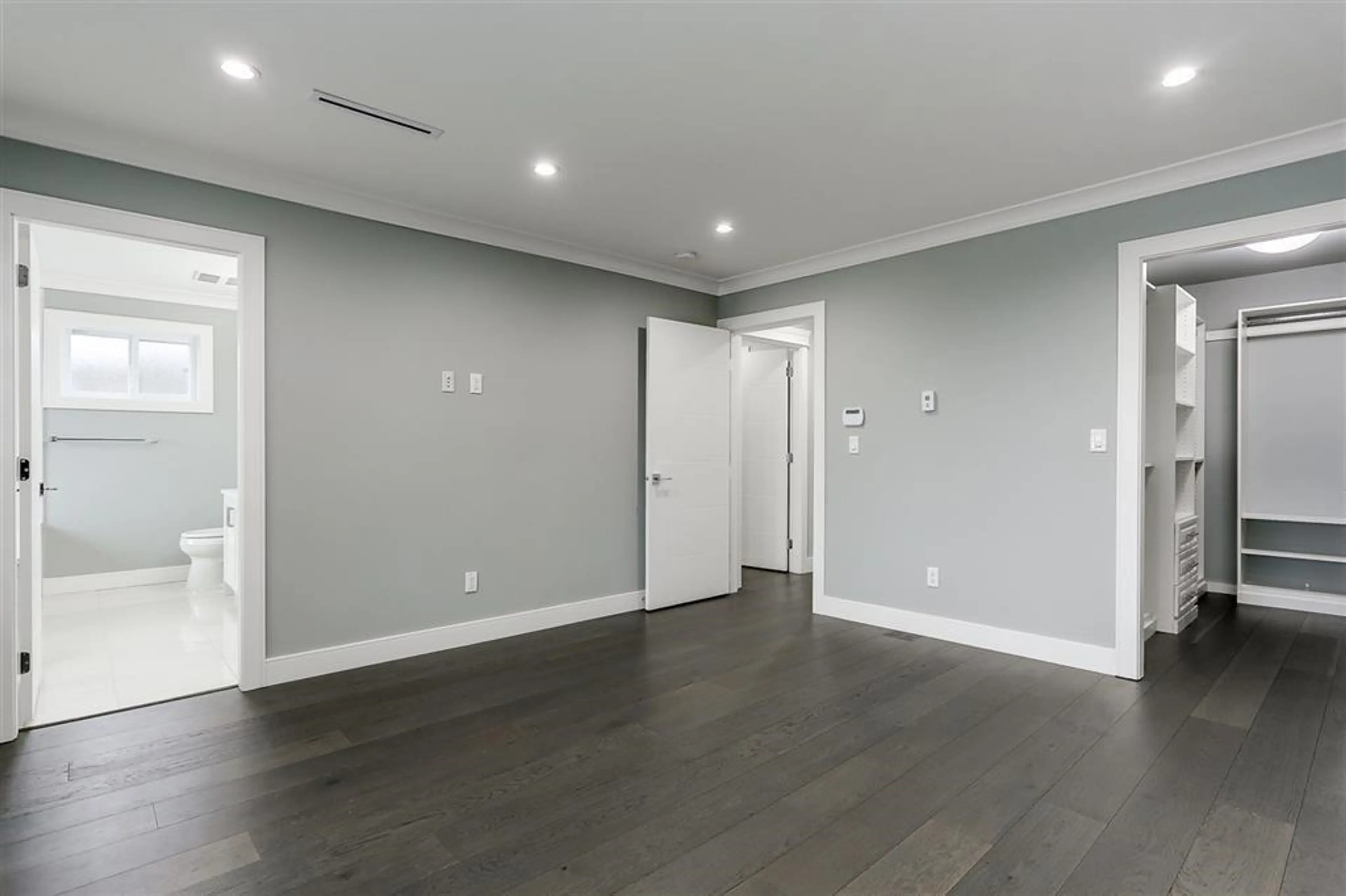 Property at 5097 DOVER STREET, Burnaby, BC