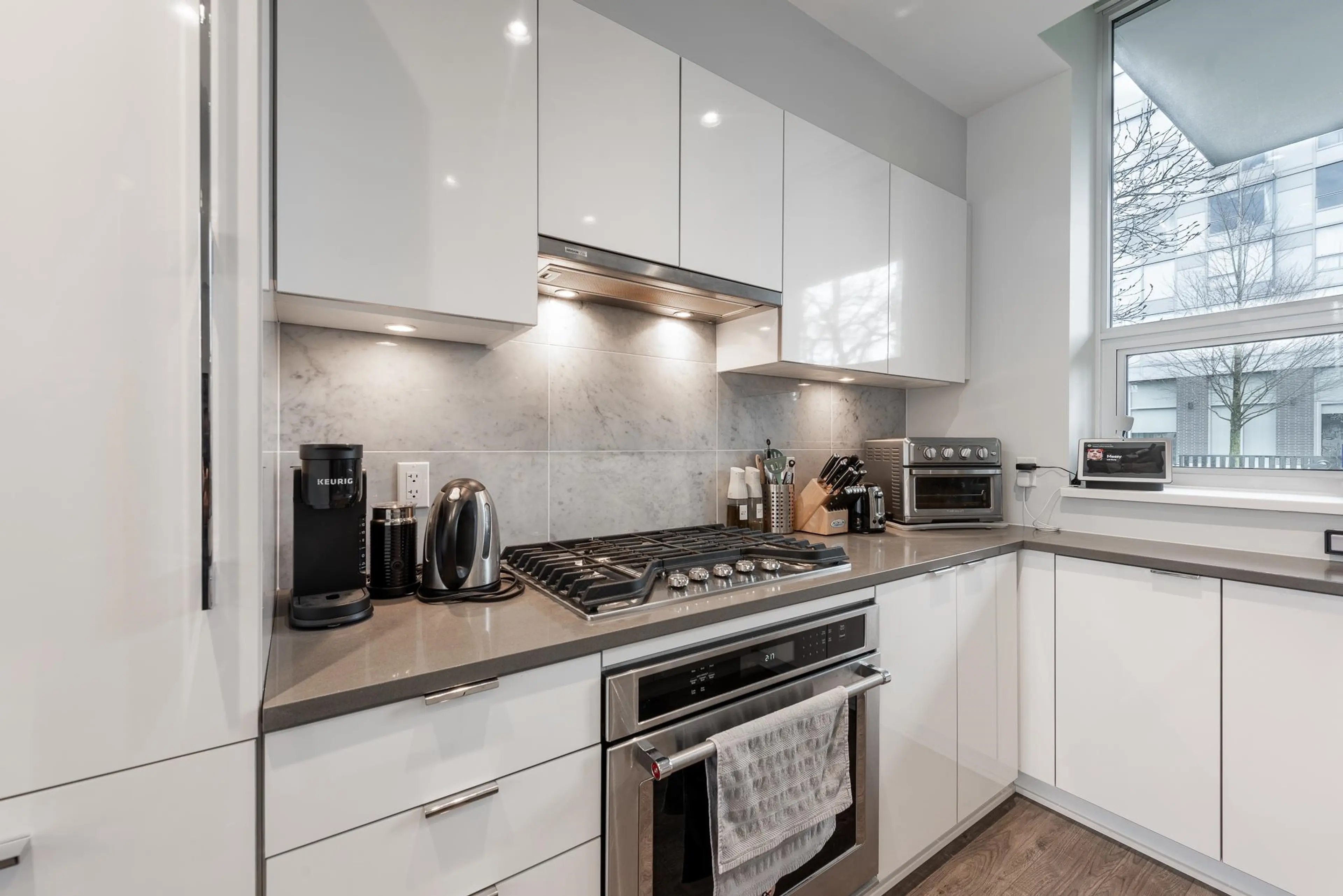 Property at 5822 PATTERSON AVENUE, Burnaby, BC