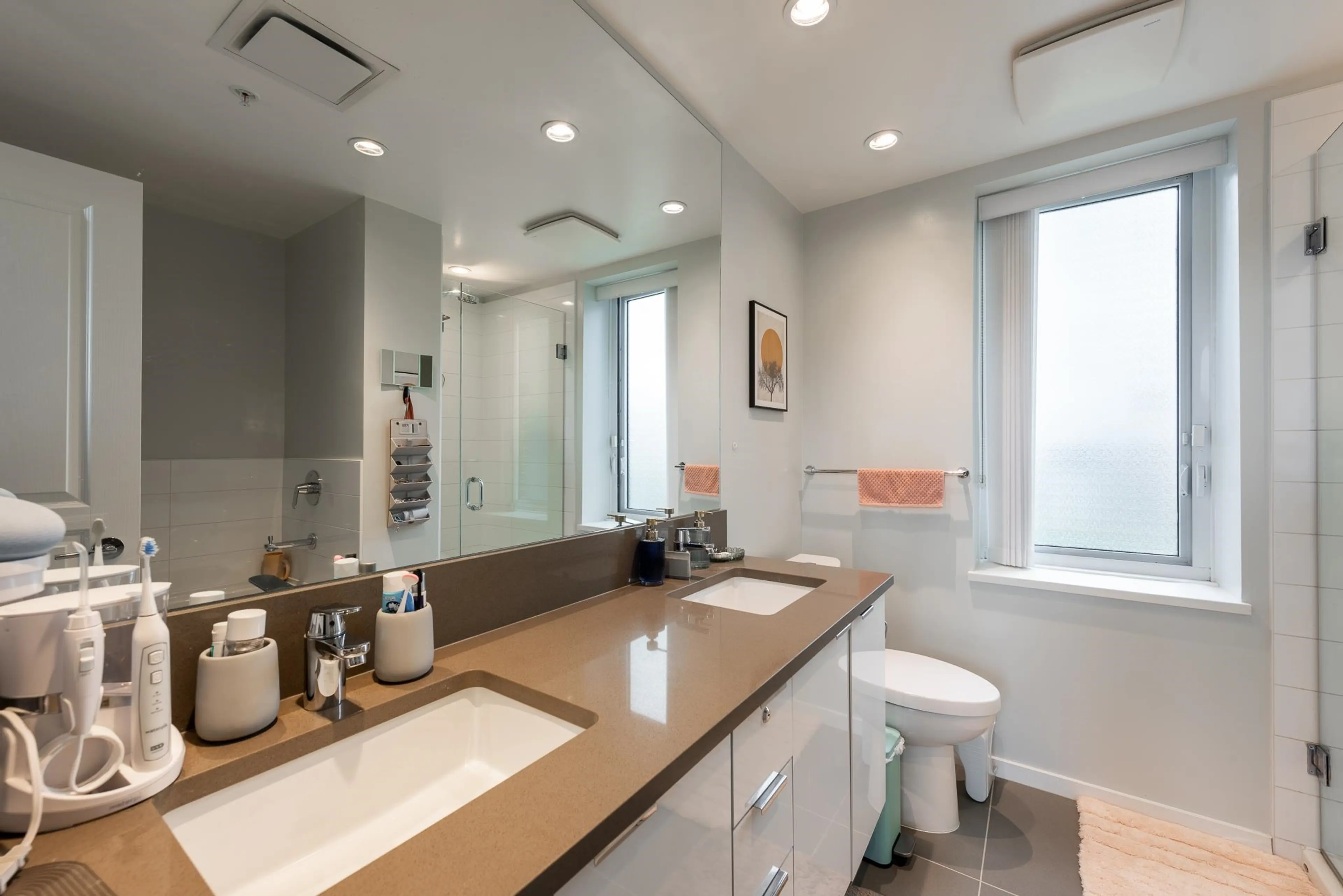 Property at 5822 PATTERSON AVENUE, Burnaby, BC