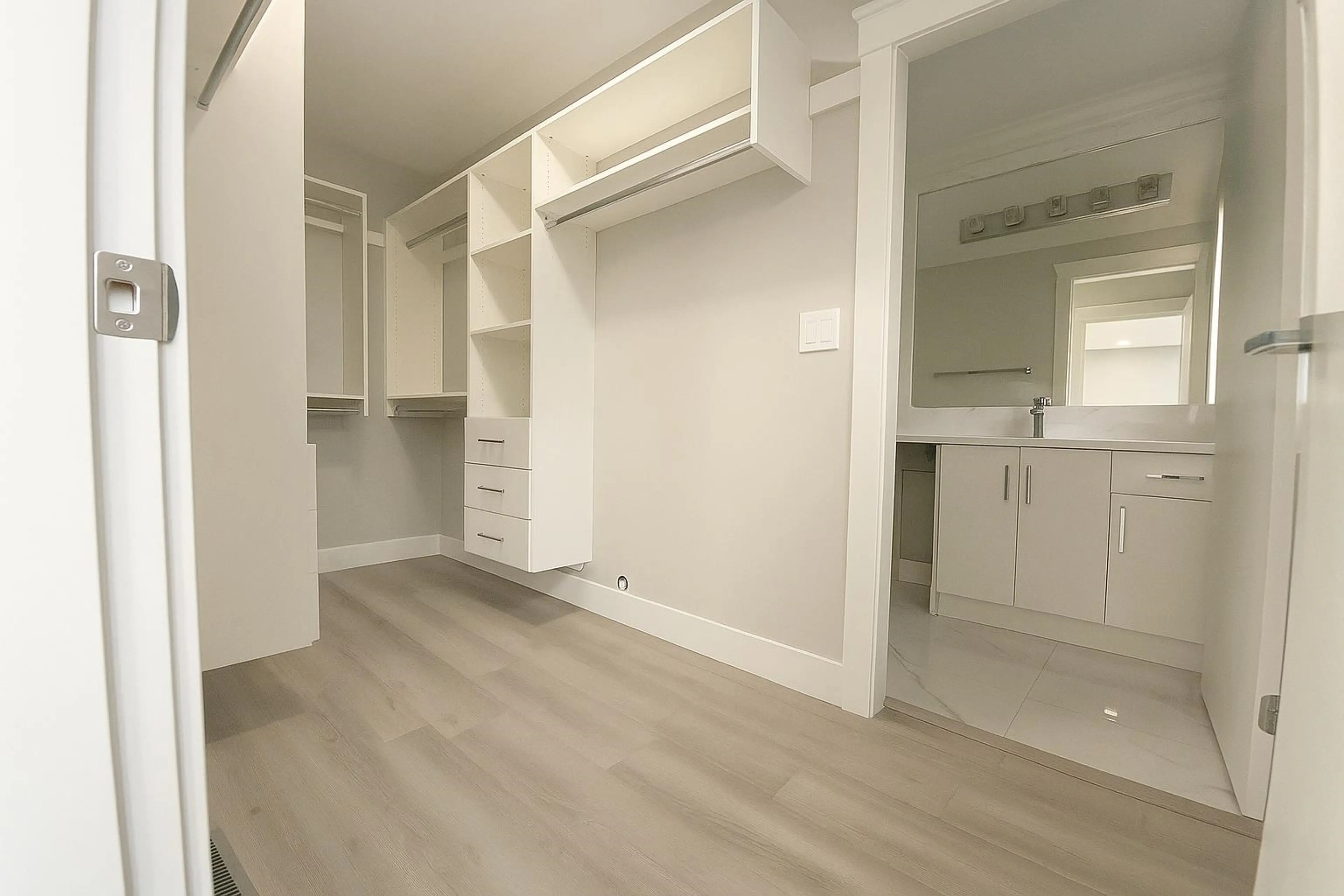 Property at 33996 BARKER COURT, Mission, BC