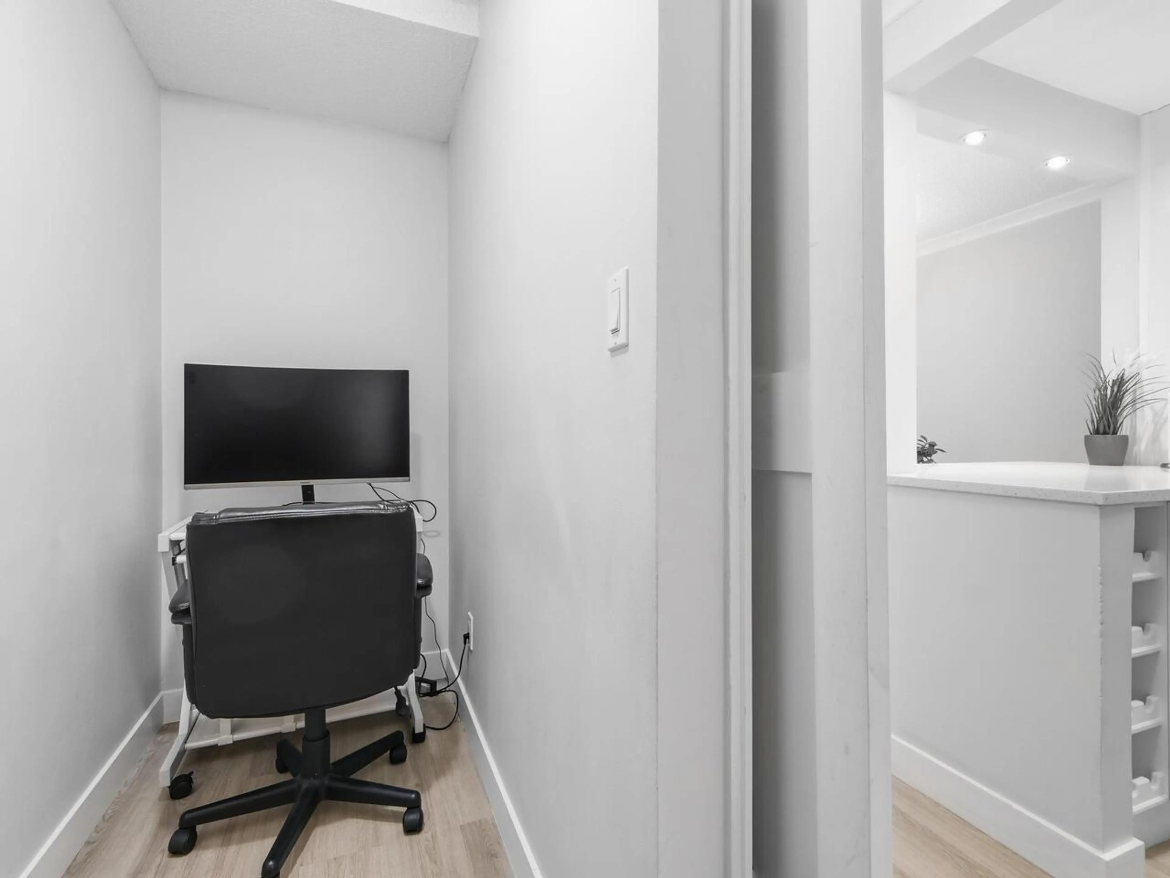 Property at #410 715 ROYAL AVENUE, New Westminster, BC