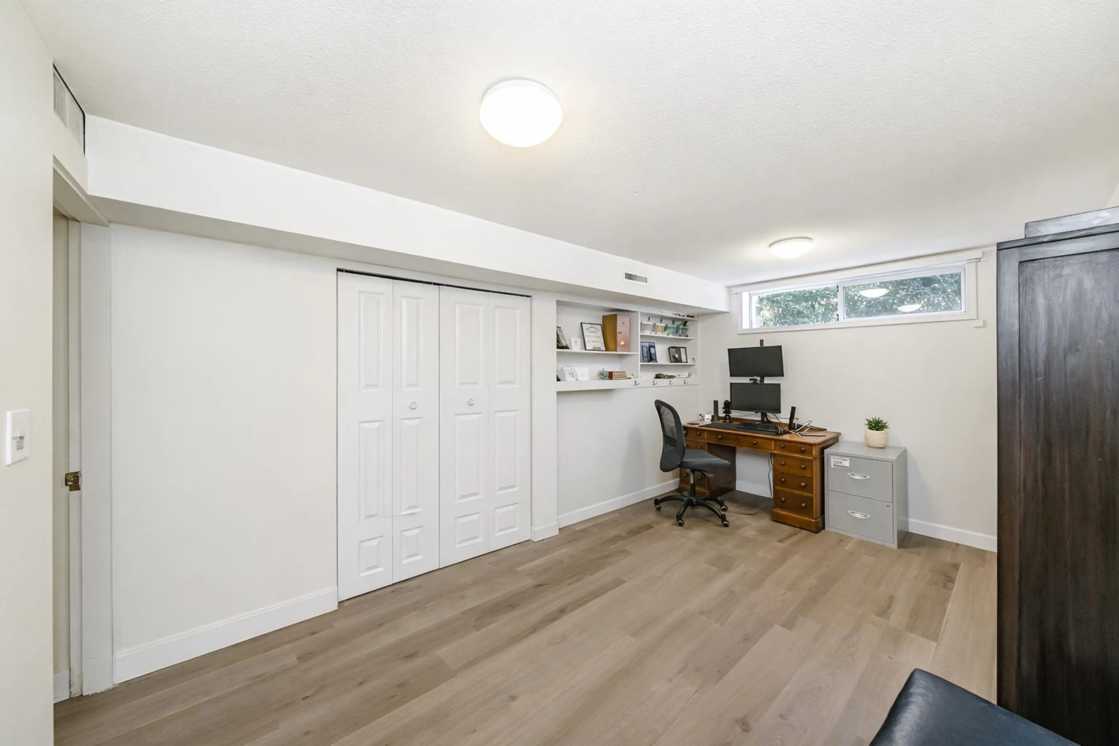 Property at 1749 DEEP COVE ROAD, North Vancouver, BC
