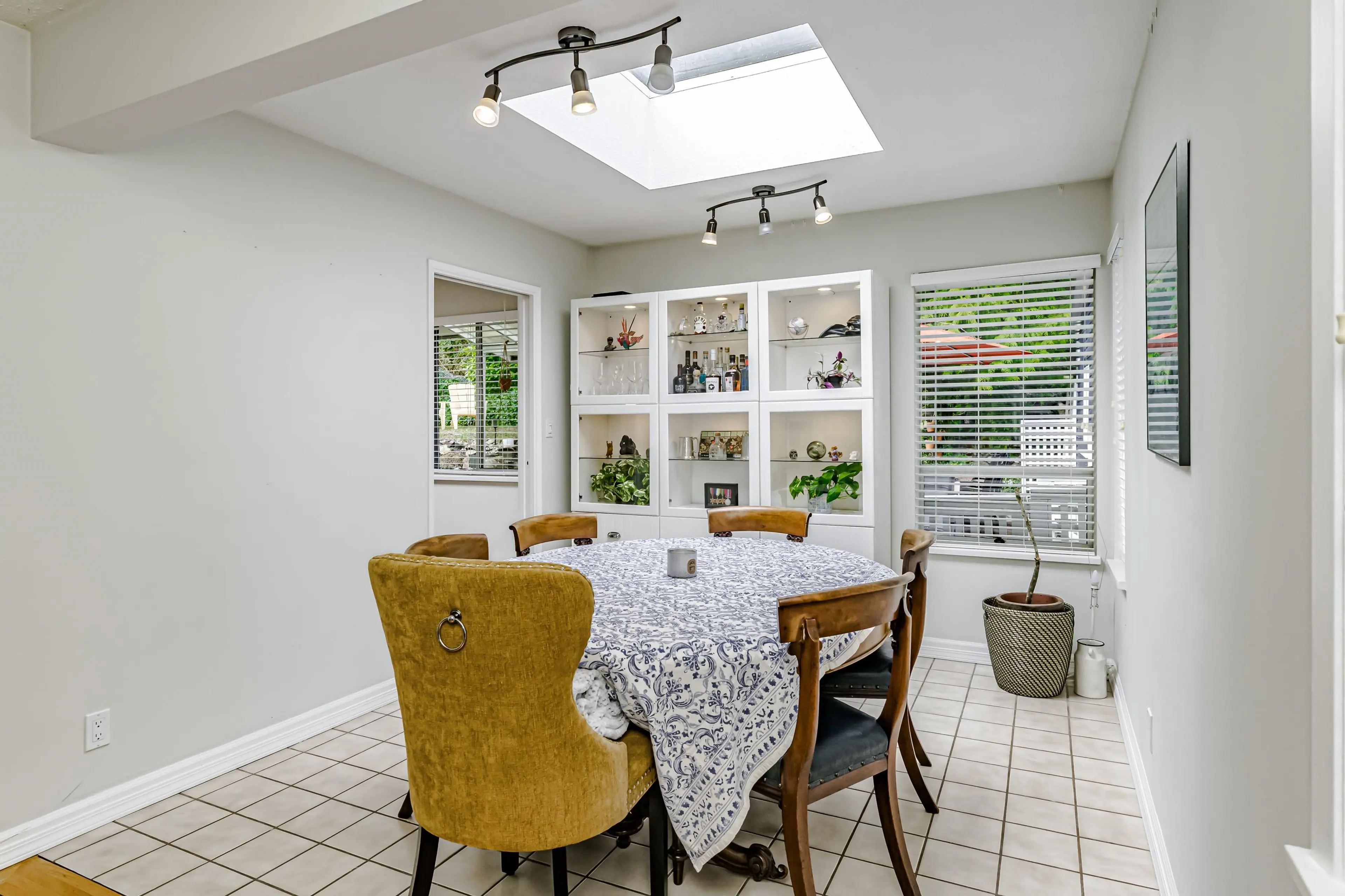 Property at 1749 DEEP COVE ROAD, North Vancouver, BC