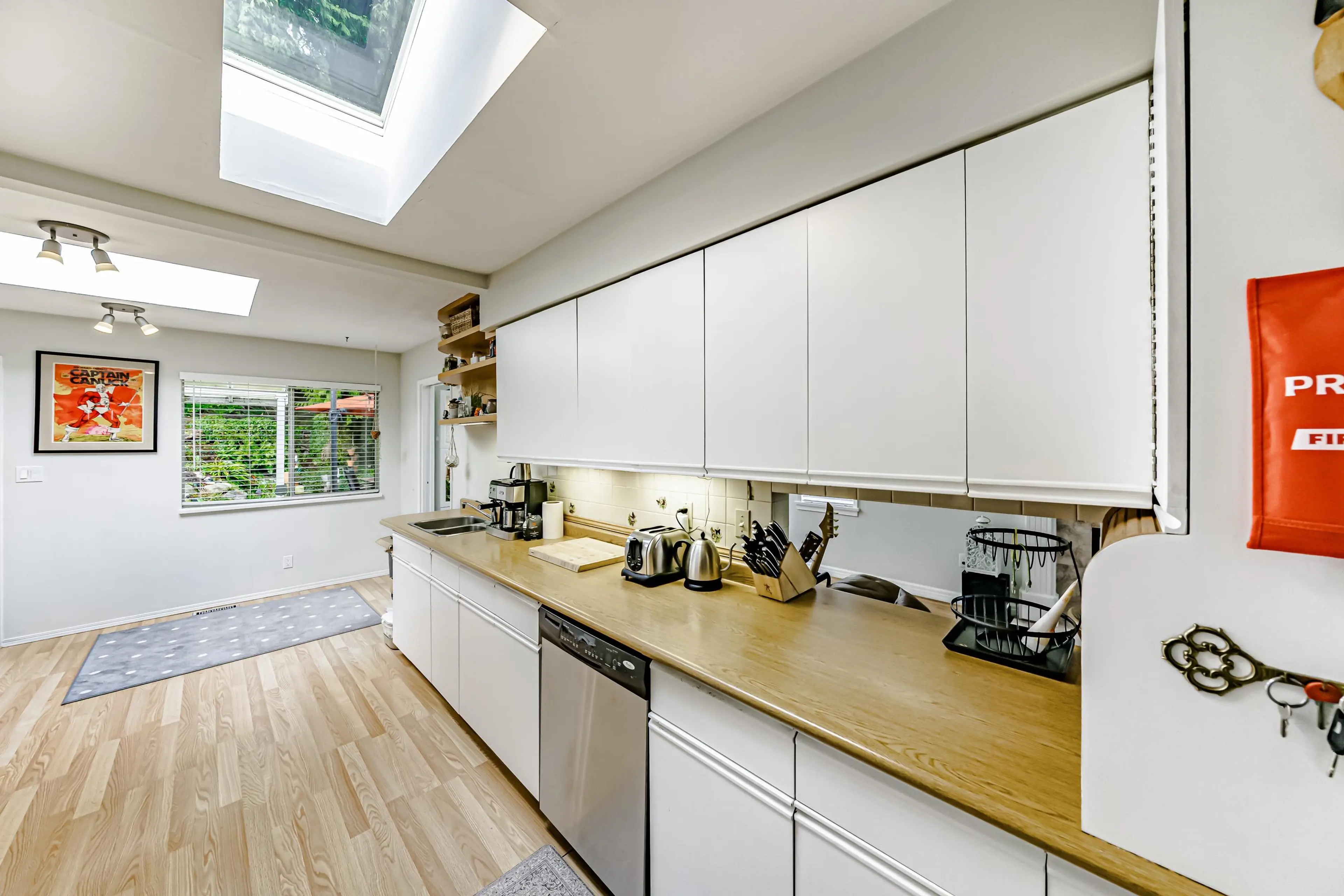 Property at 1749 DEEP COVE ROAD, North Vancouver, BC