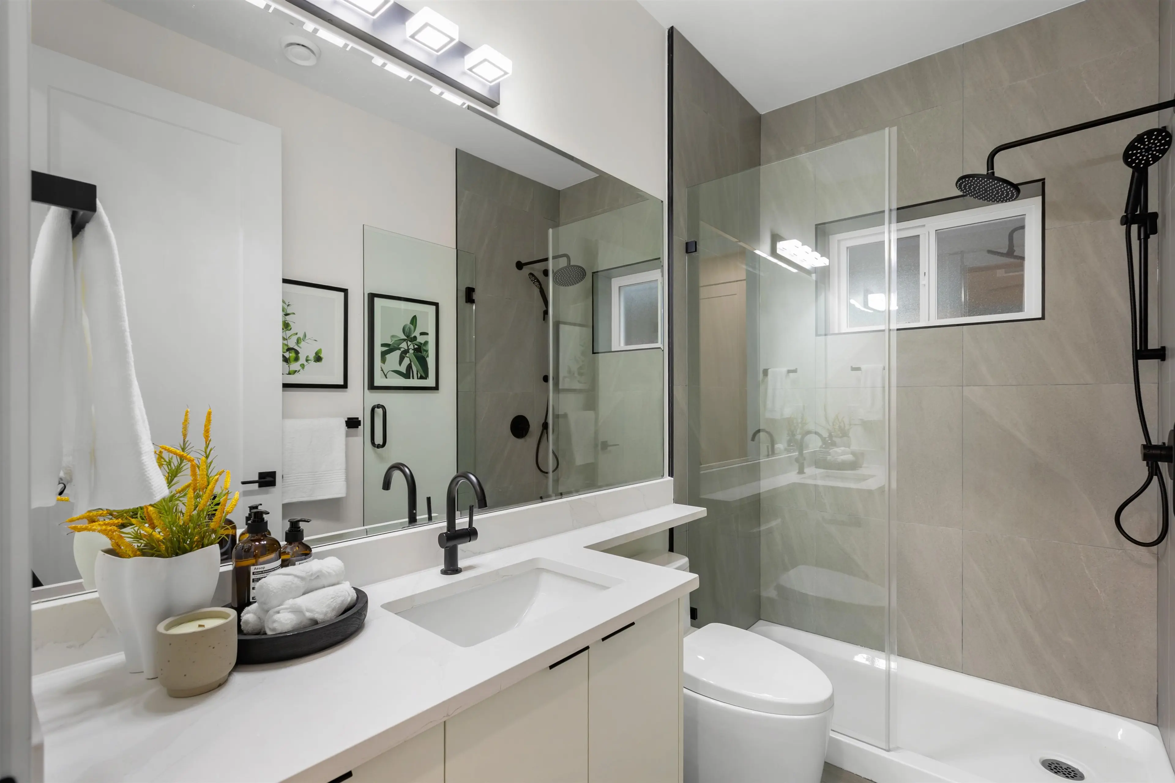 Property at #3 435 E 47TH AVENUE, Vancouver, BC