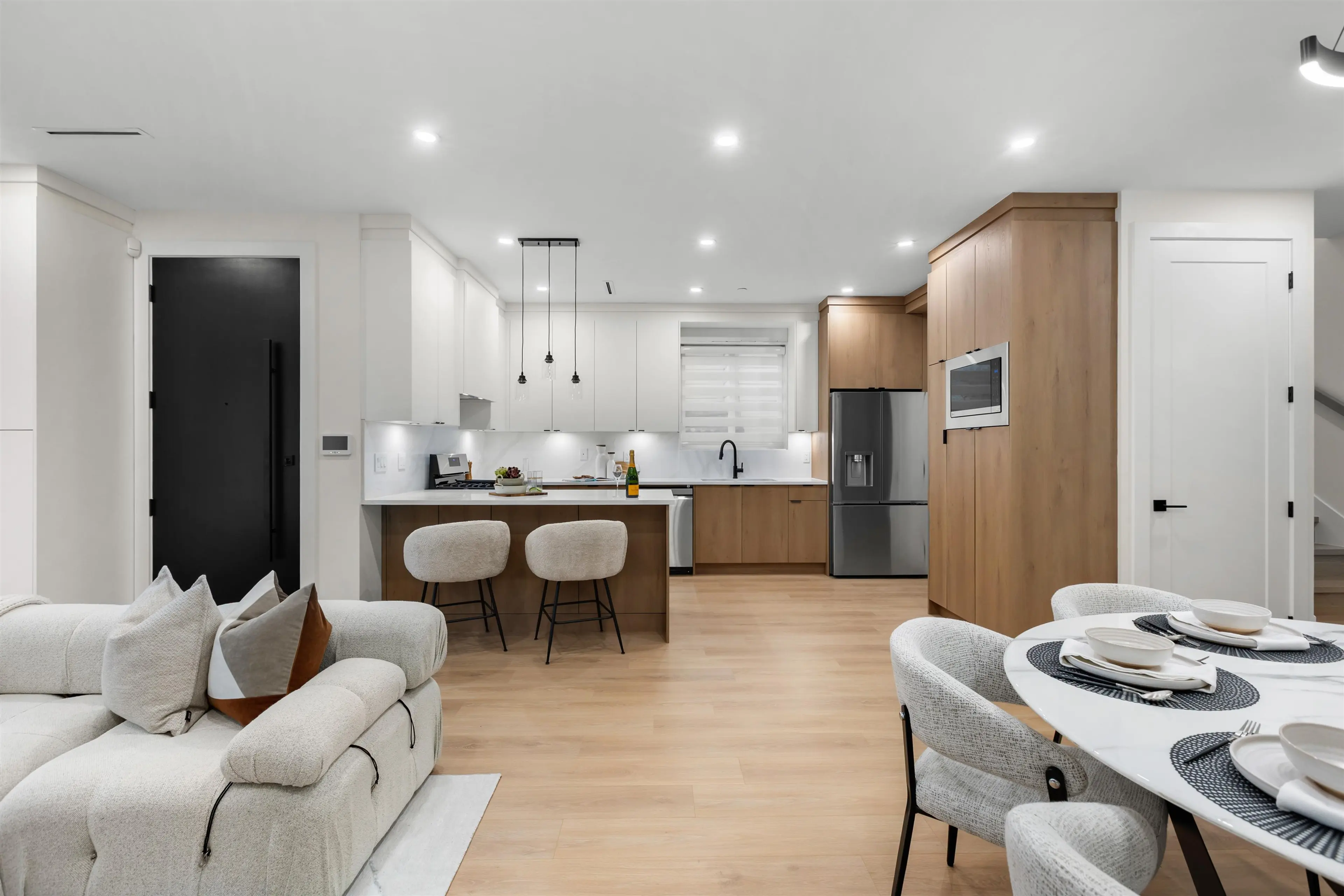 Property at #3 435 E 47TH AVENUE, Vancouver, BC