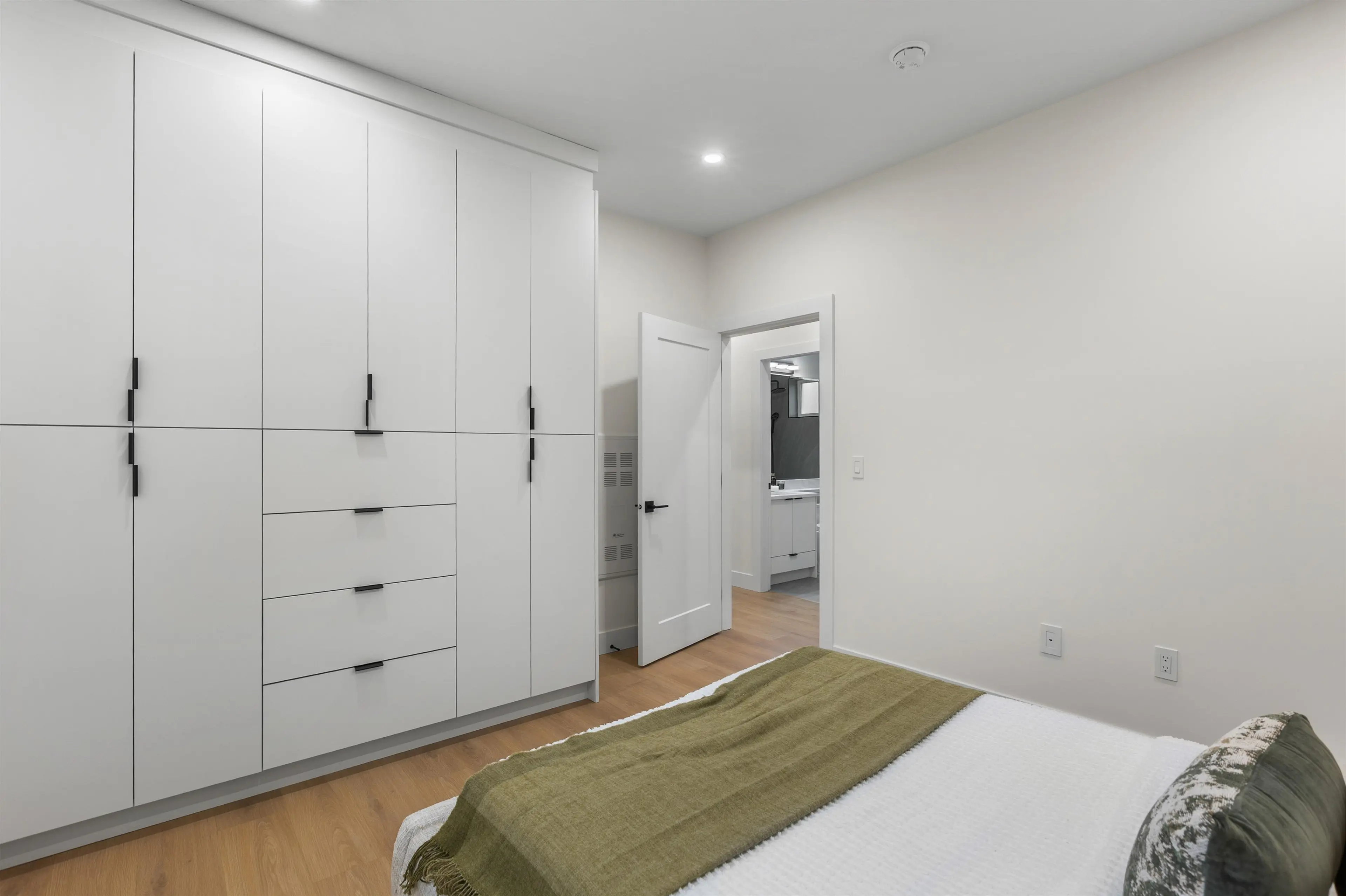 Property at #3 435 E 47TH AVENUE, Vancouver, BC