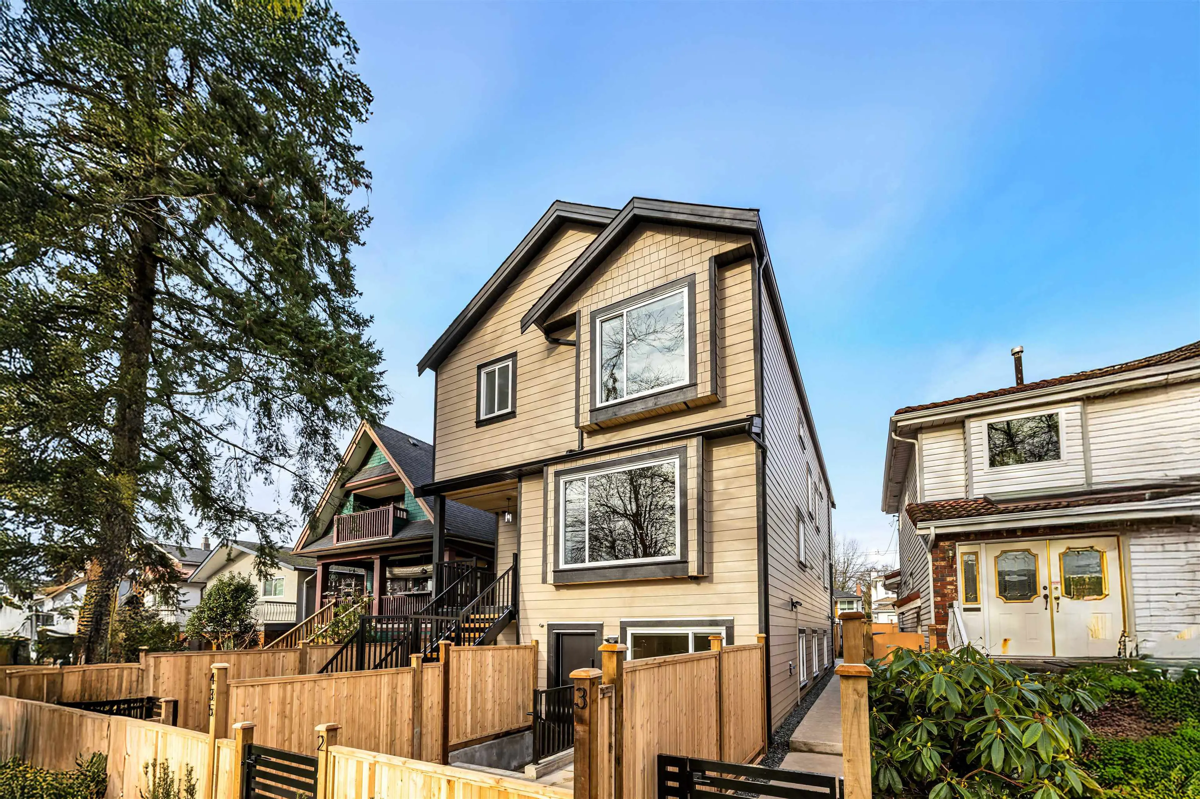 Property at #3 435 E 47TH AVENUE, Vancouver, BC