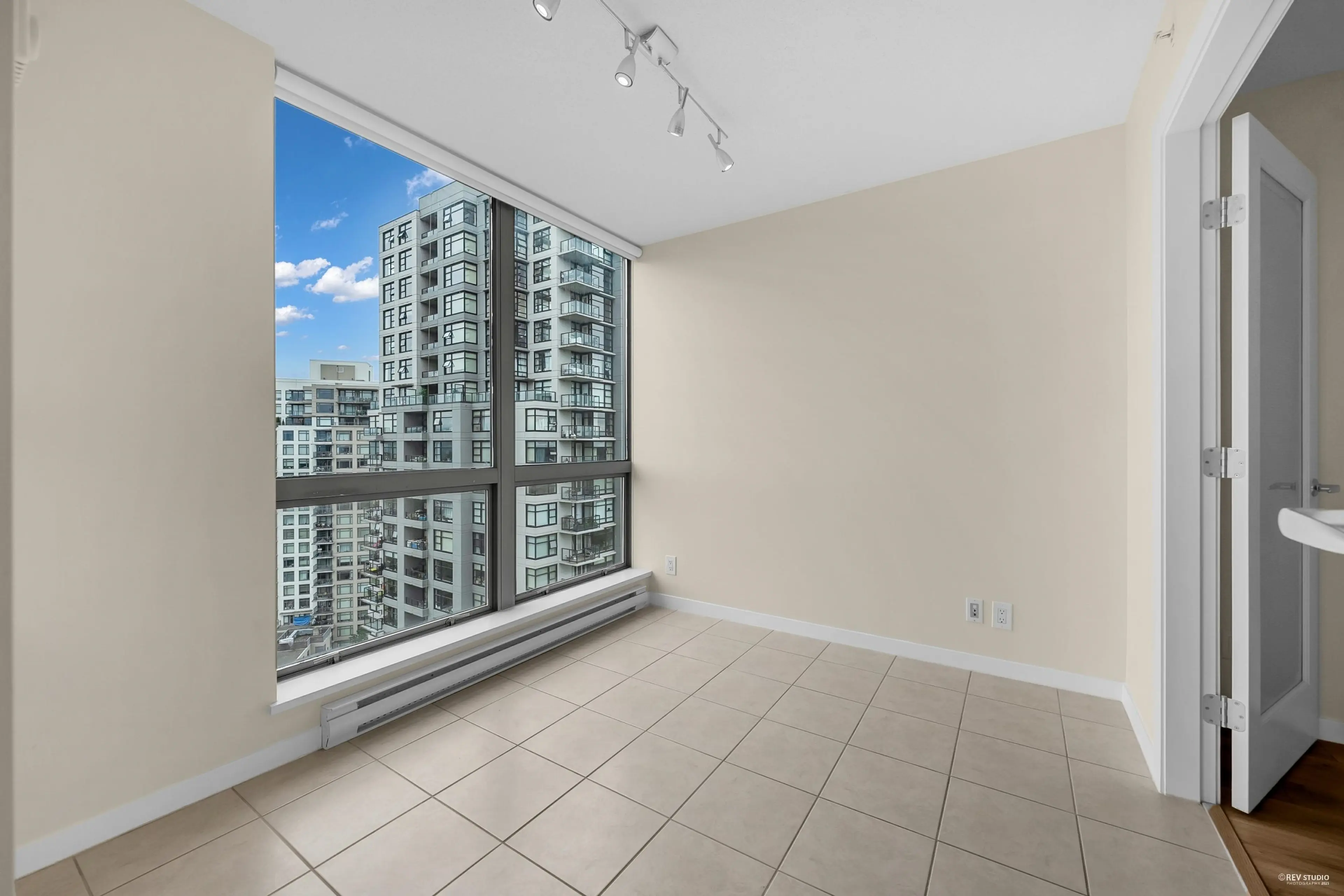 Property at #2002 3663 CROWLEY DRIVE, Vancouver, BC