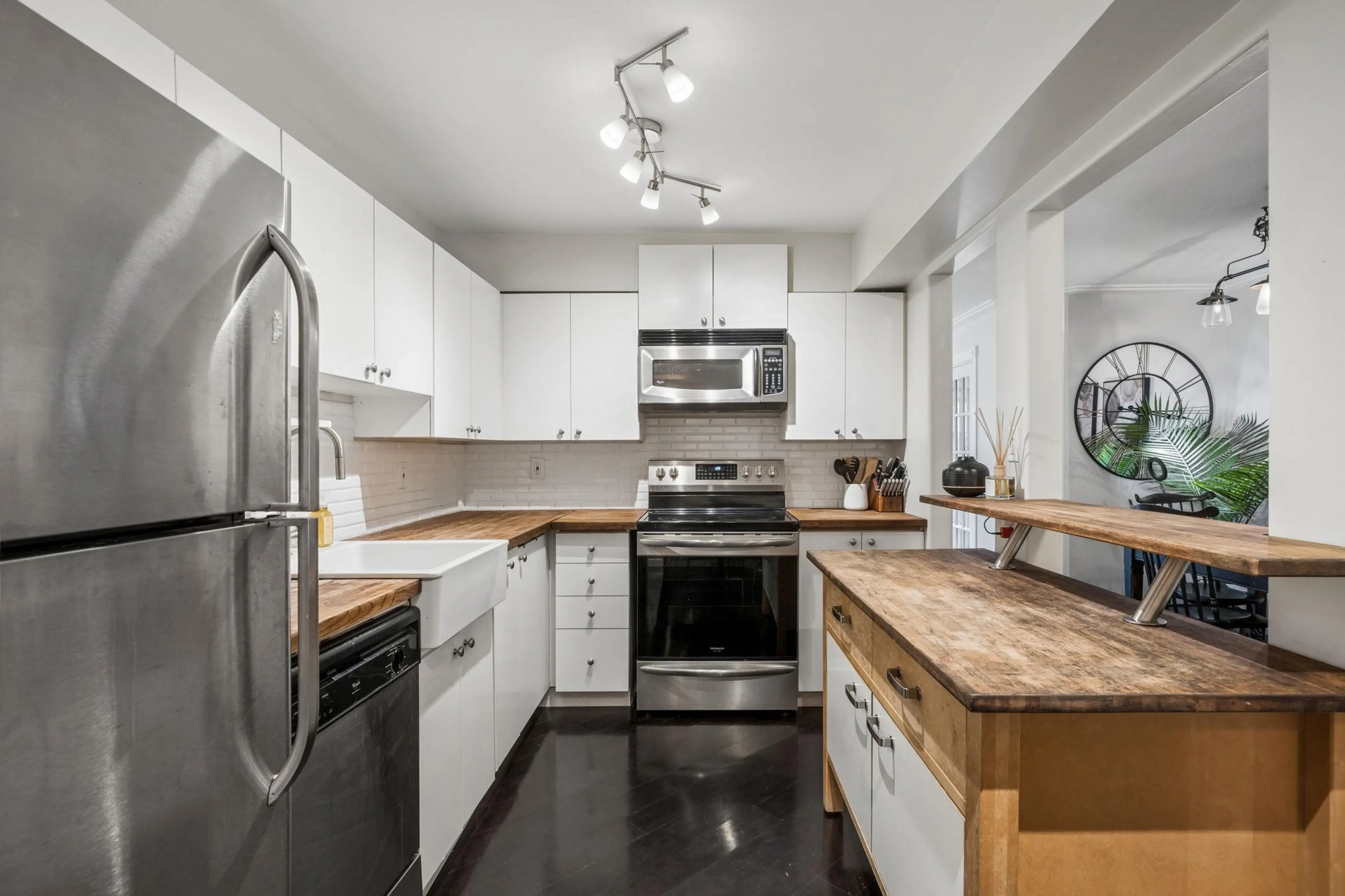 Property at #53 19034 MCMYN ROAD, Pitt Meadows, BC