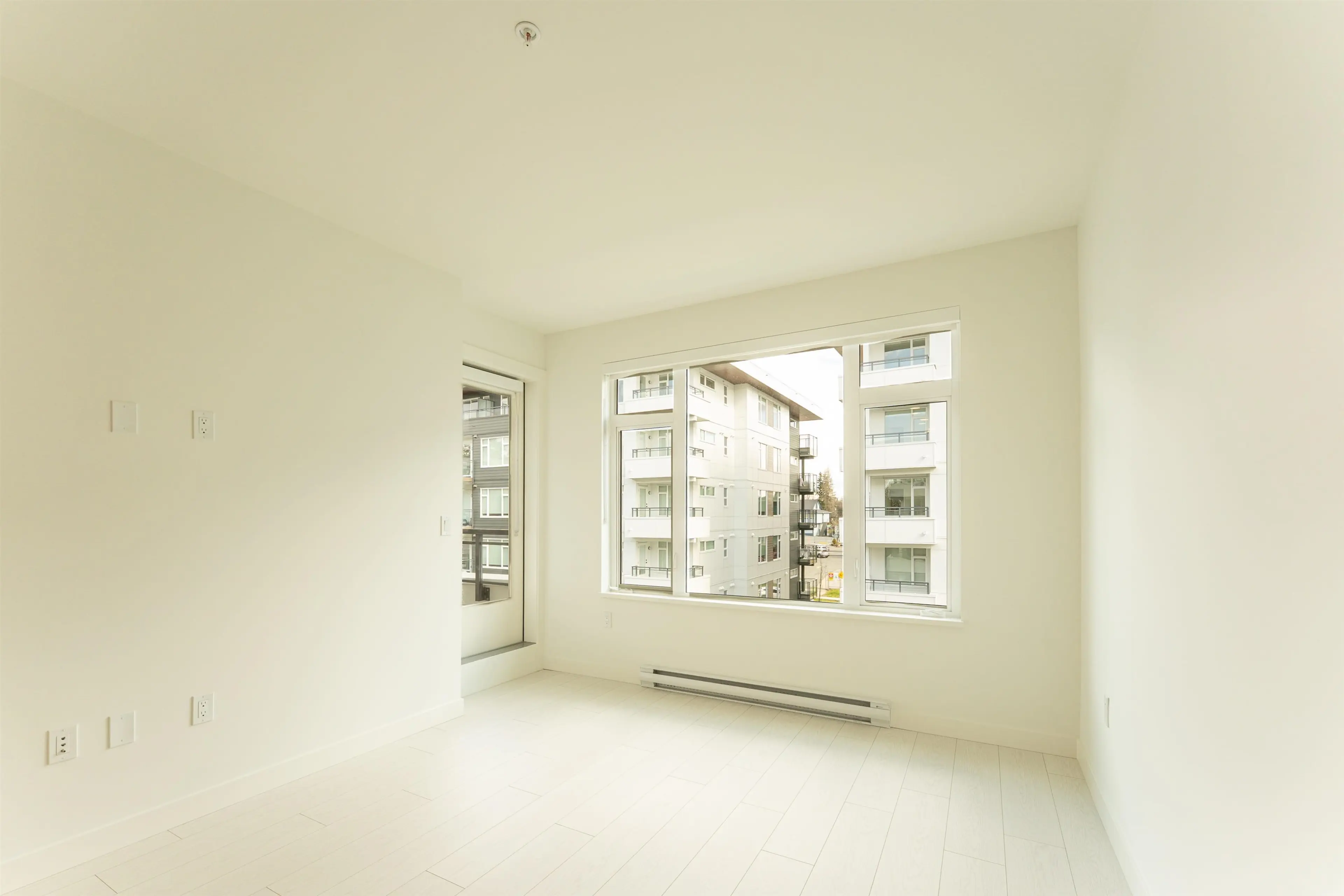 Property at #512 10466 138A STREET, Surrey, BC