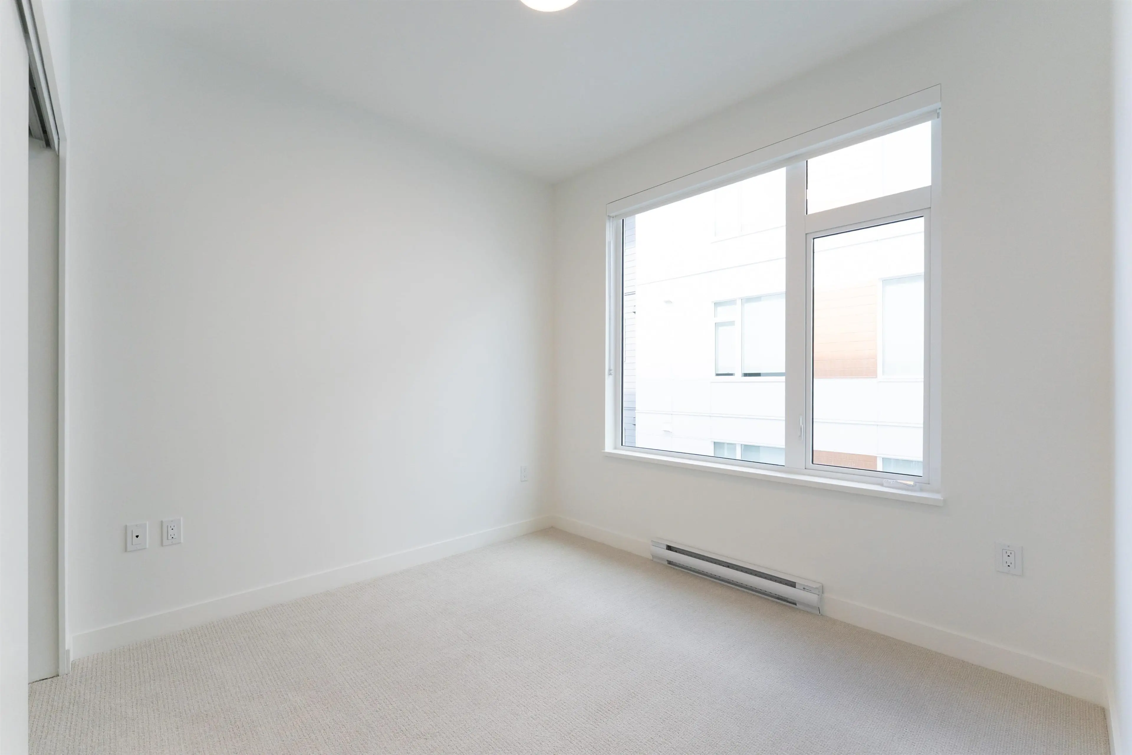 Property at #512 10466 138A STREET, Surrey, BC