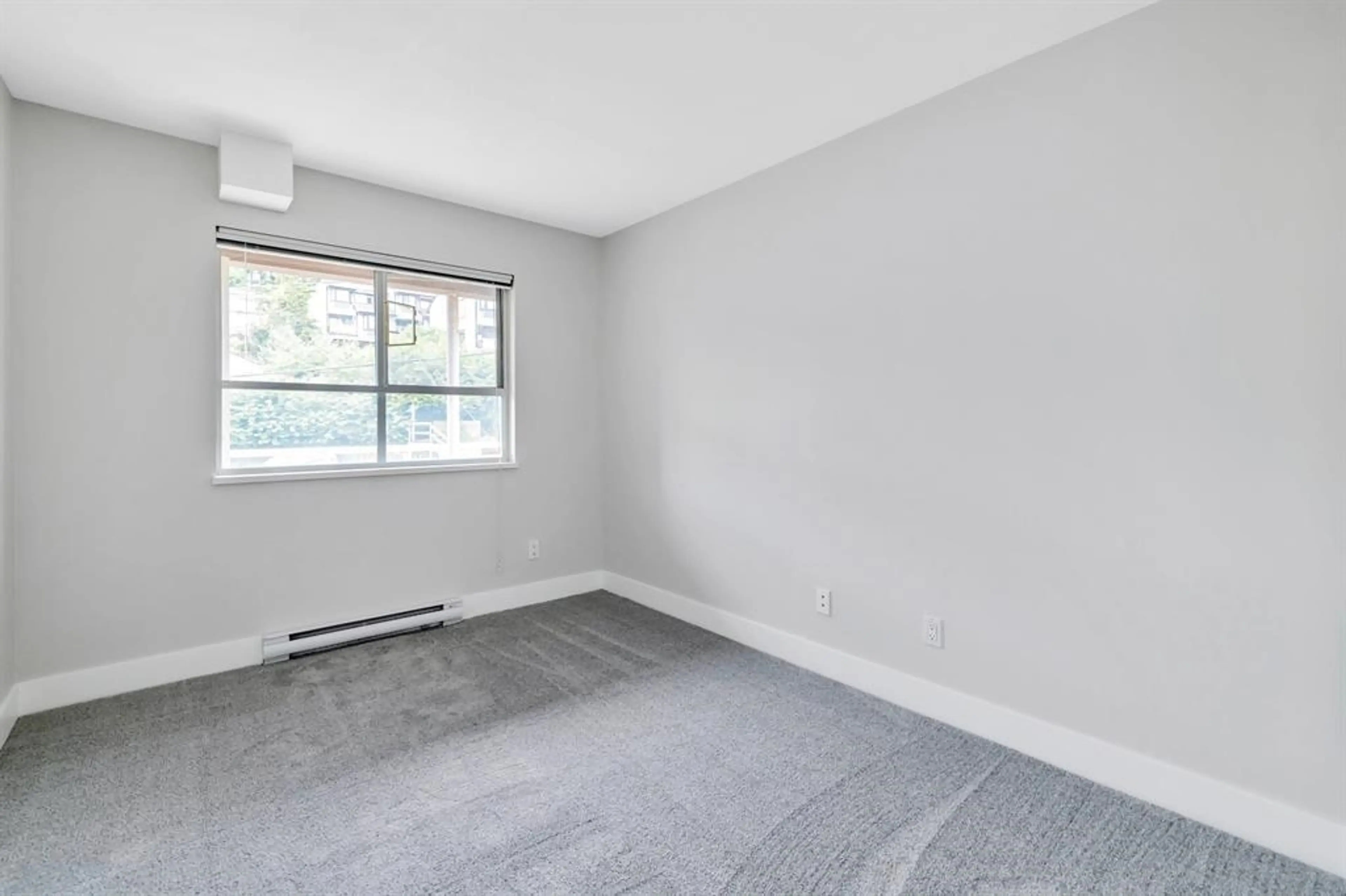 Property at #310 14965 MARINE DRIVE, White Rock, BC