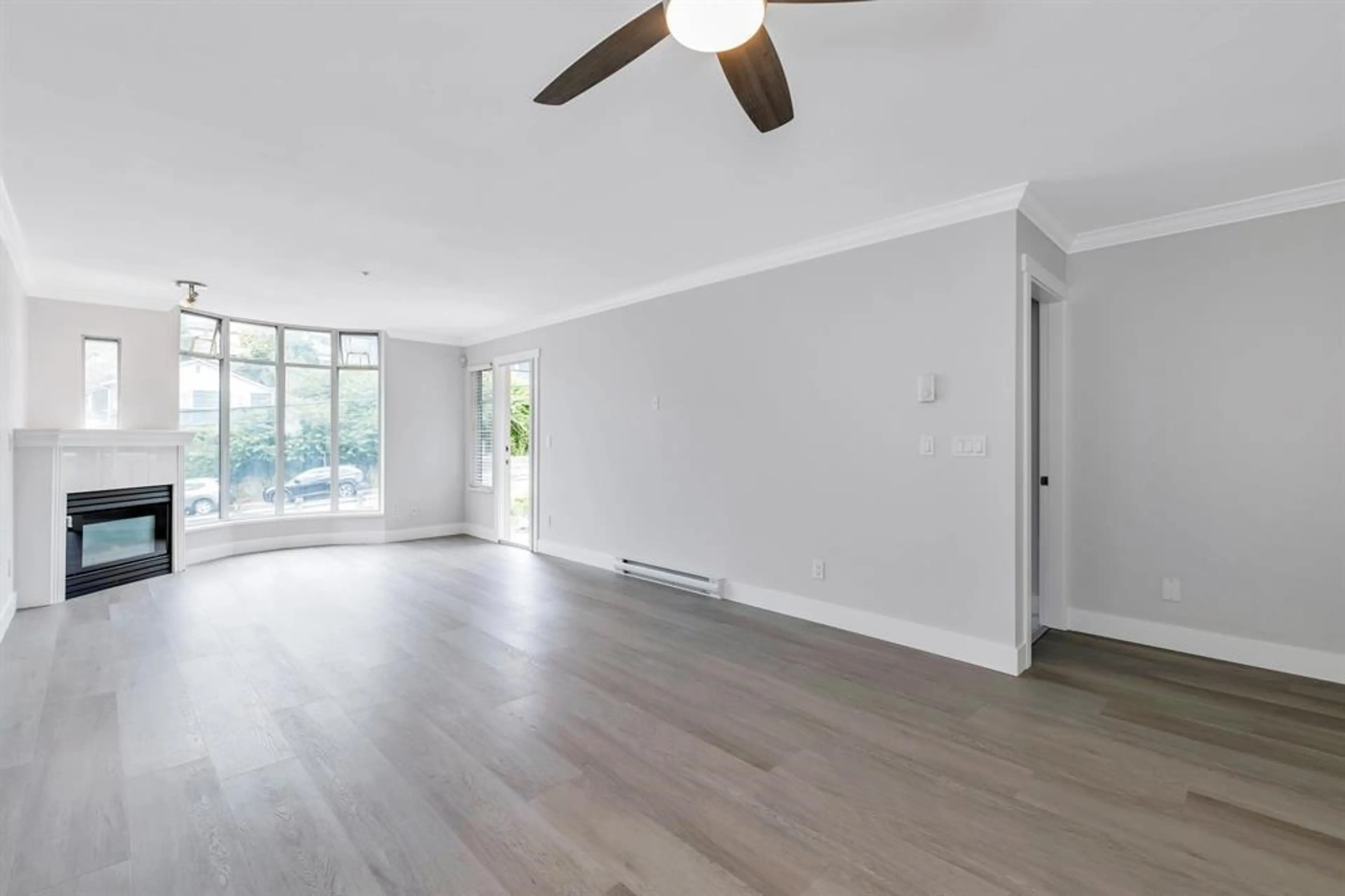 Property at #310 14965 MARINE DRIVE, White Rock, BC