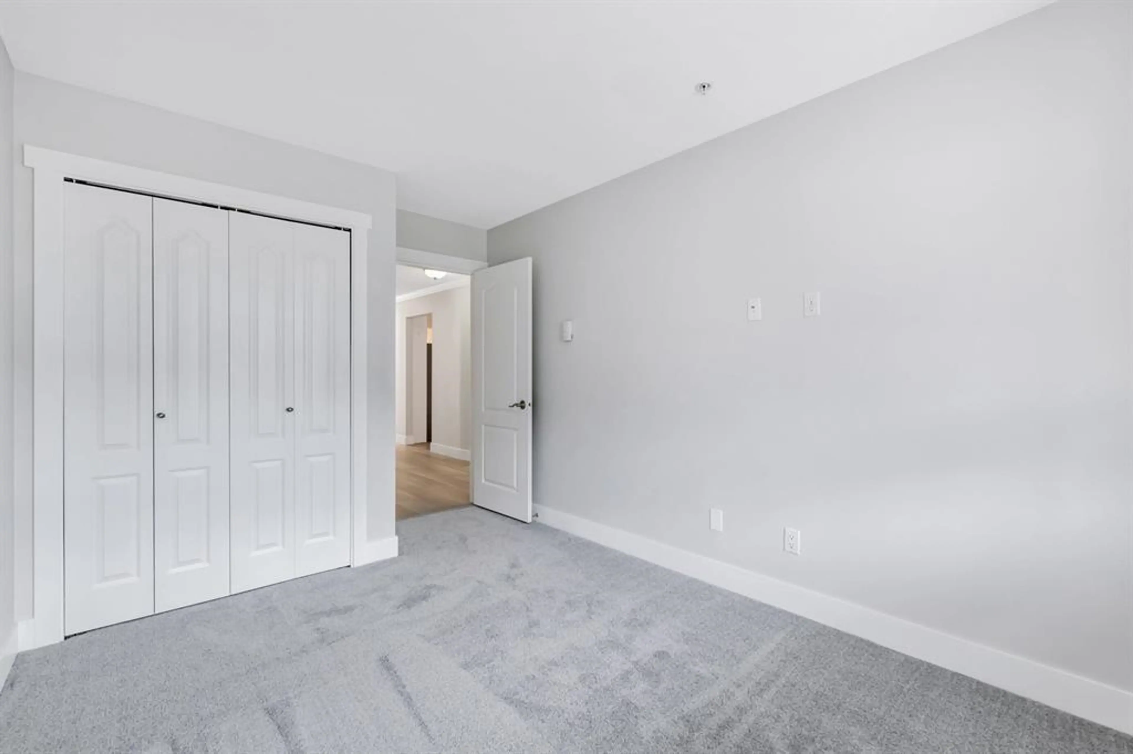 Property at #310 14965 MARINE DRIVE, White Rock, BC