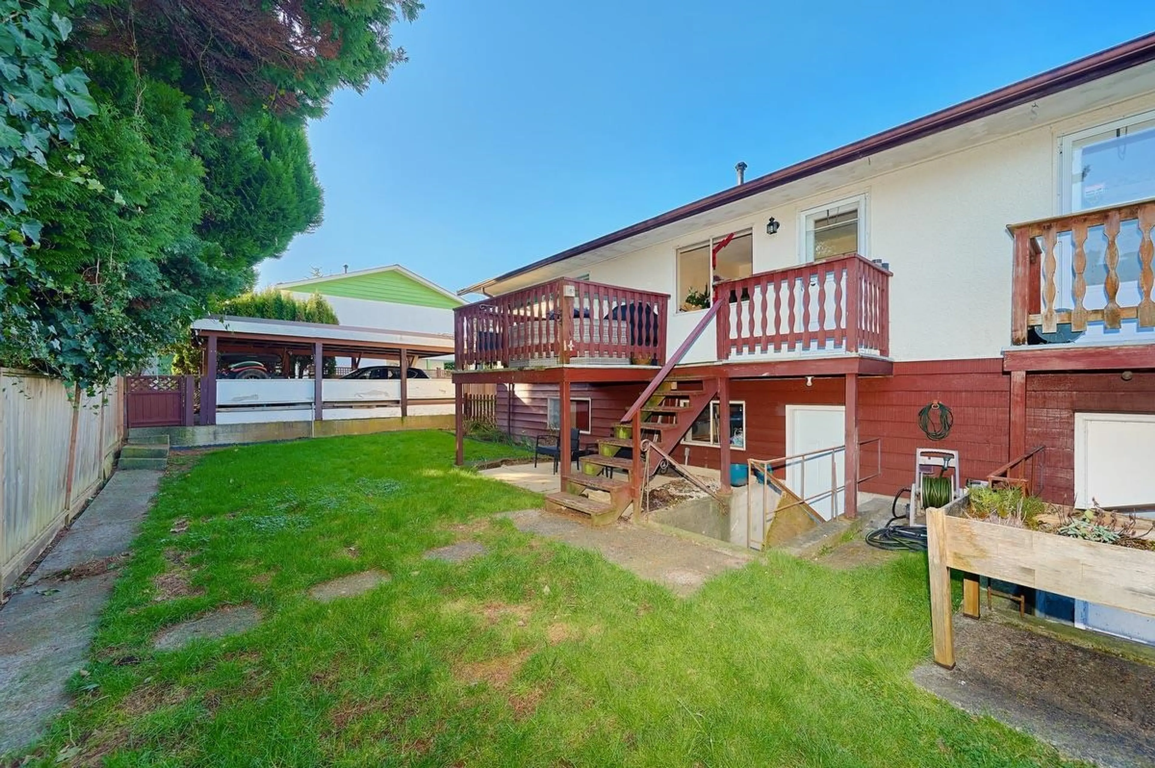 Property at #4086/ 4088 LISTER COURT, Burnaby, BC