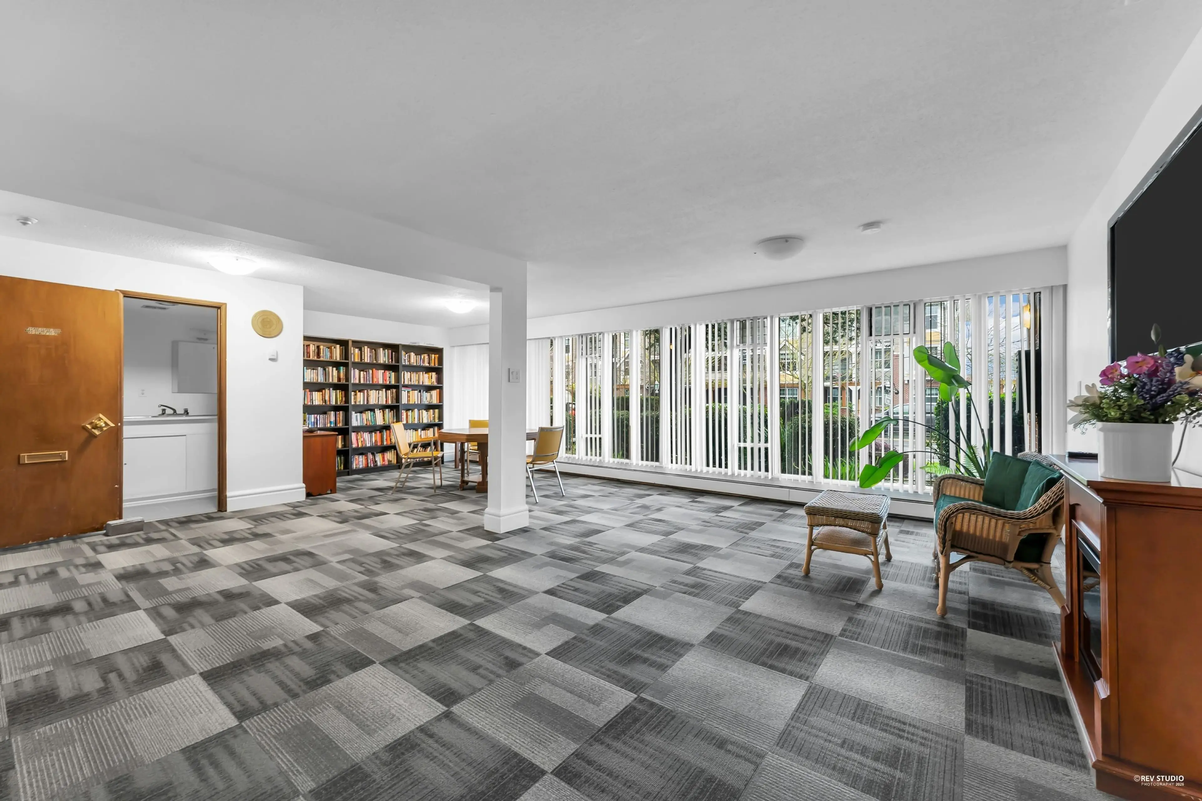 Property at #322 17707 57A AVENUE, Surrey, BC