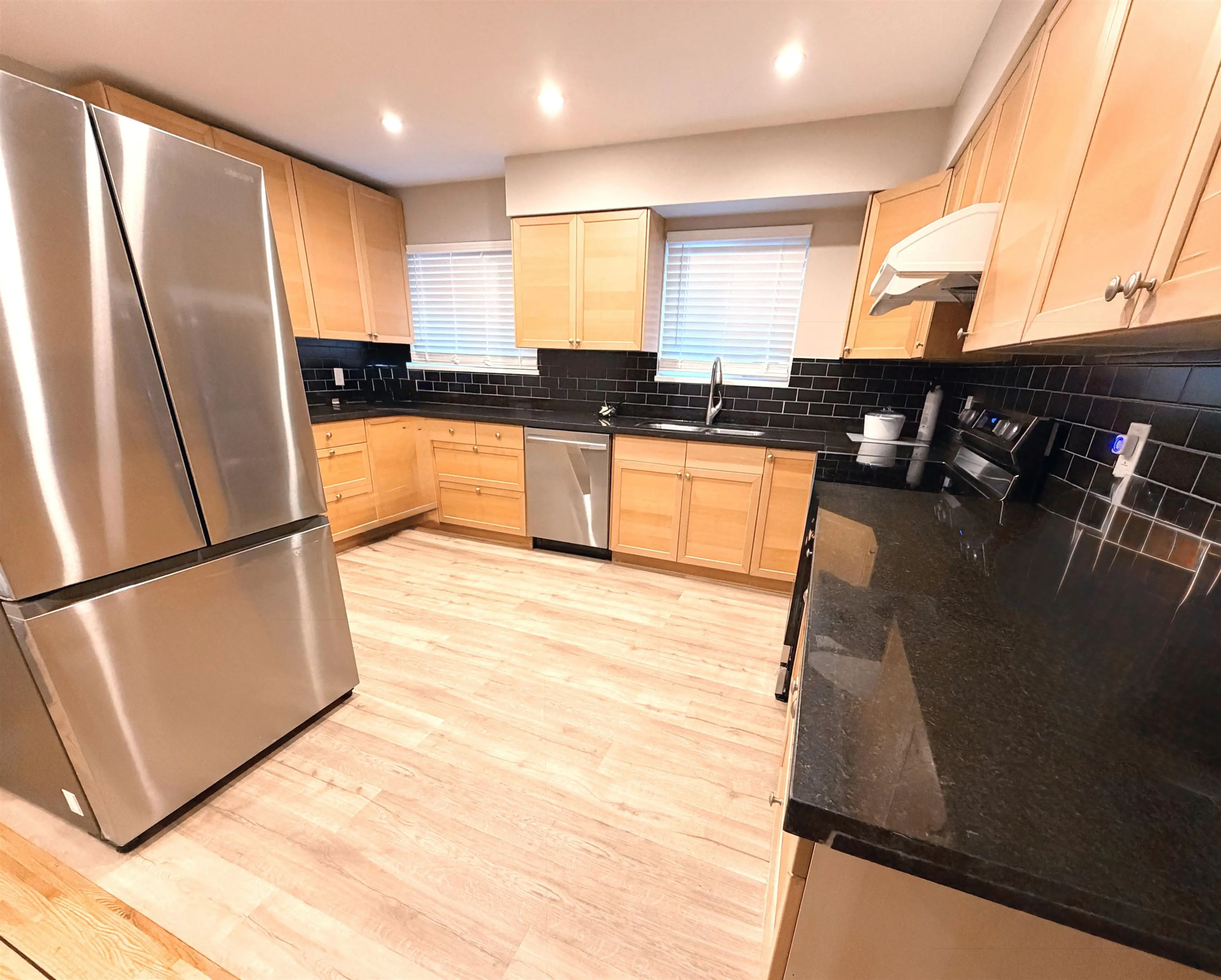 Property at 4882 MOSS STREET, Vancouver, BC