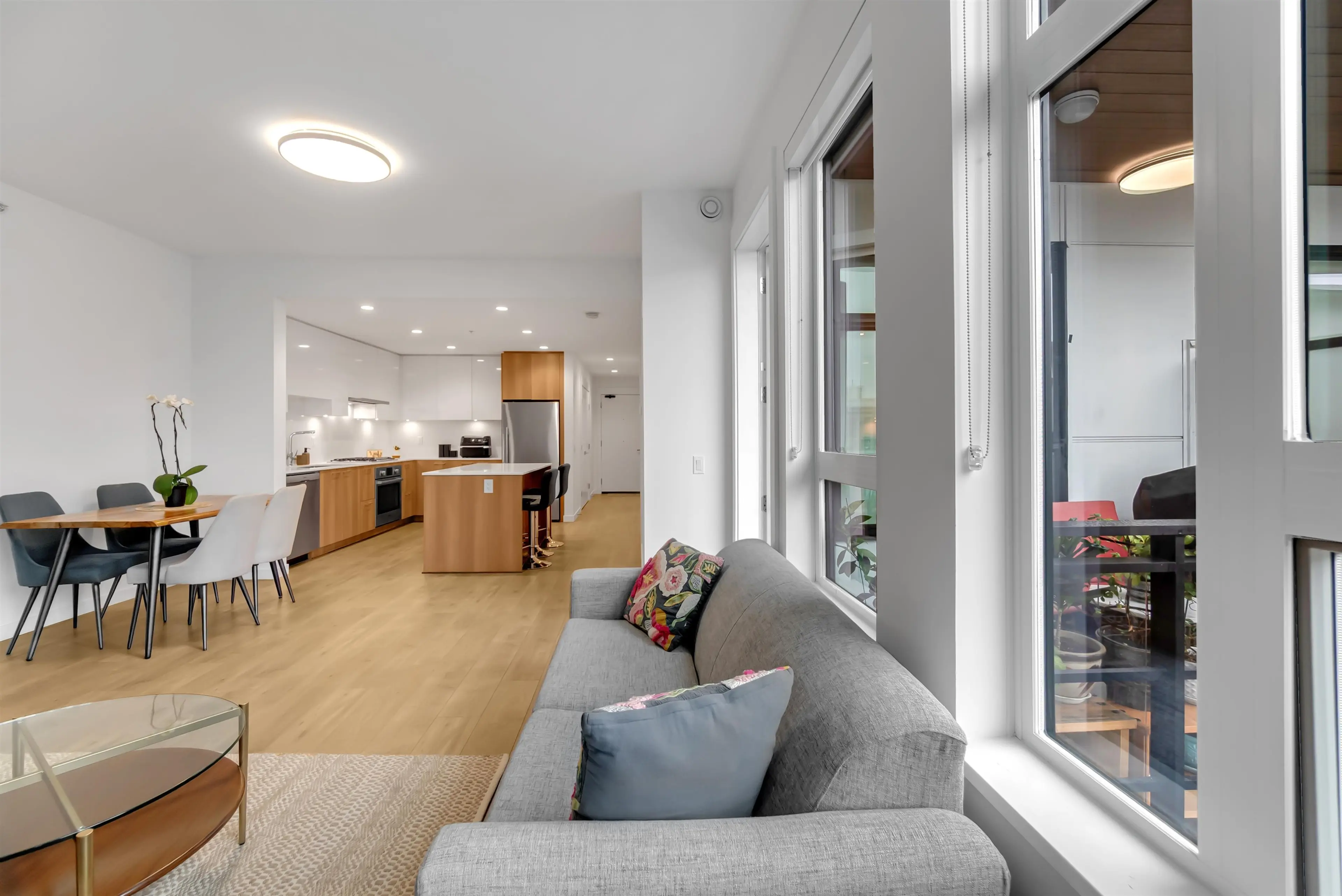 Property at #303 715 W 15 STREET, North Vancouver, BC