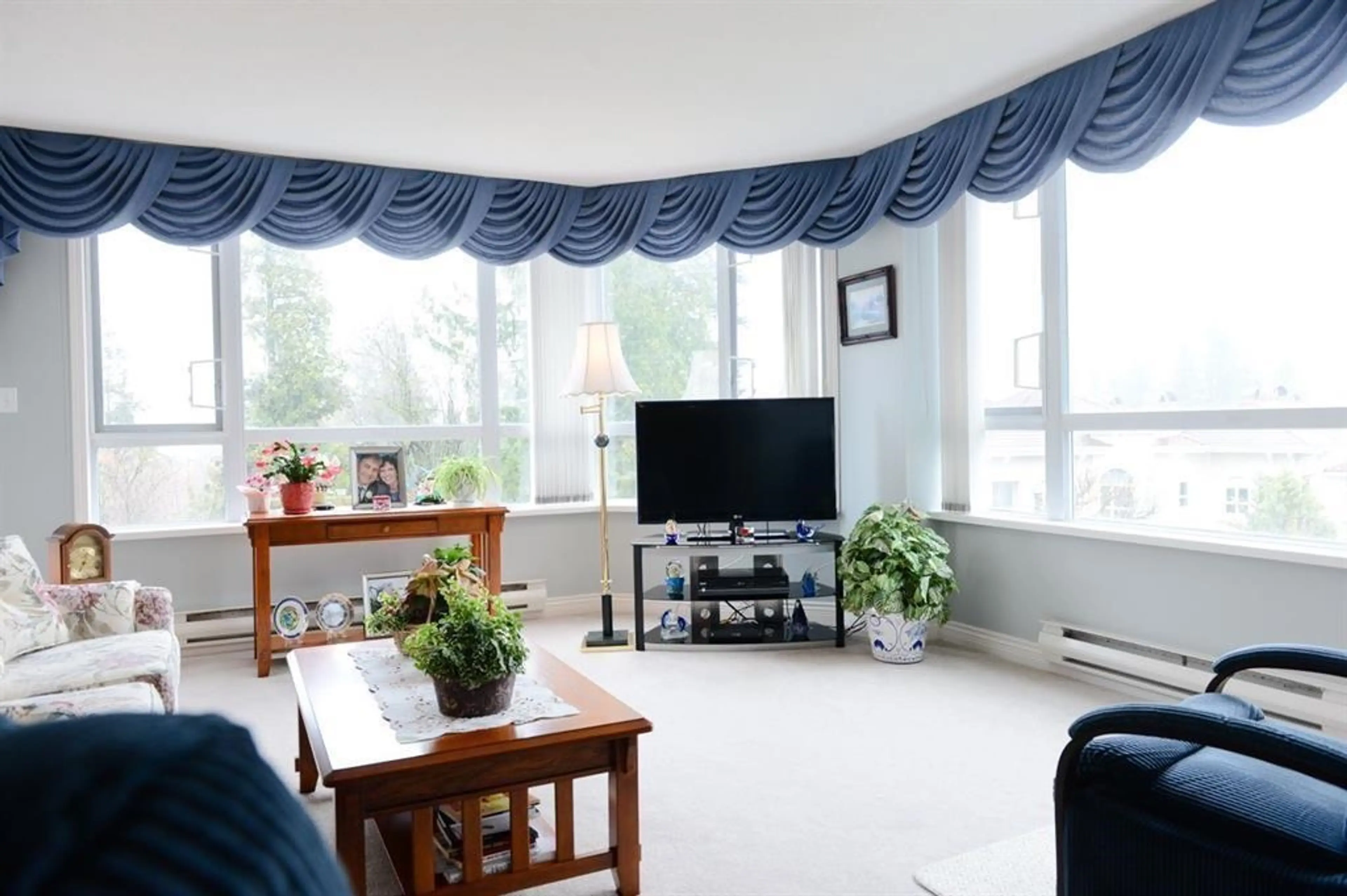 Property at #301 3190 GLADWIN ROAD, Abbotsford, BC