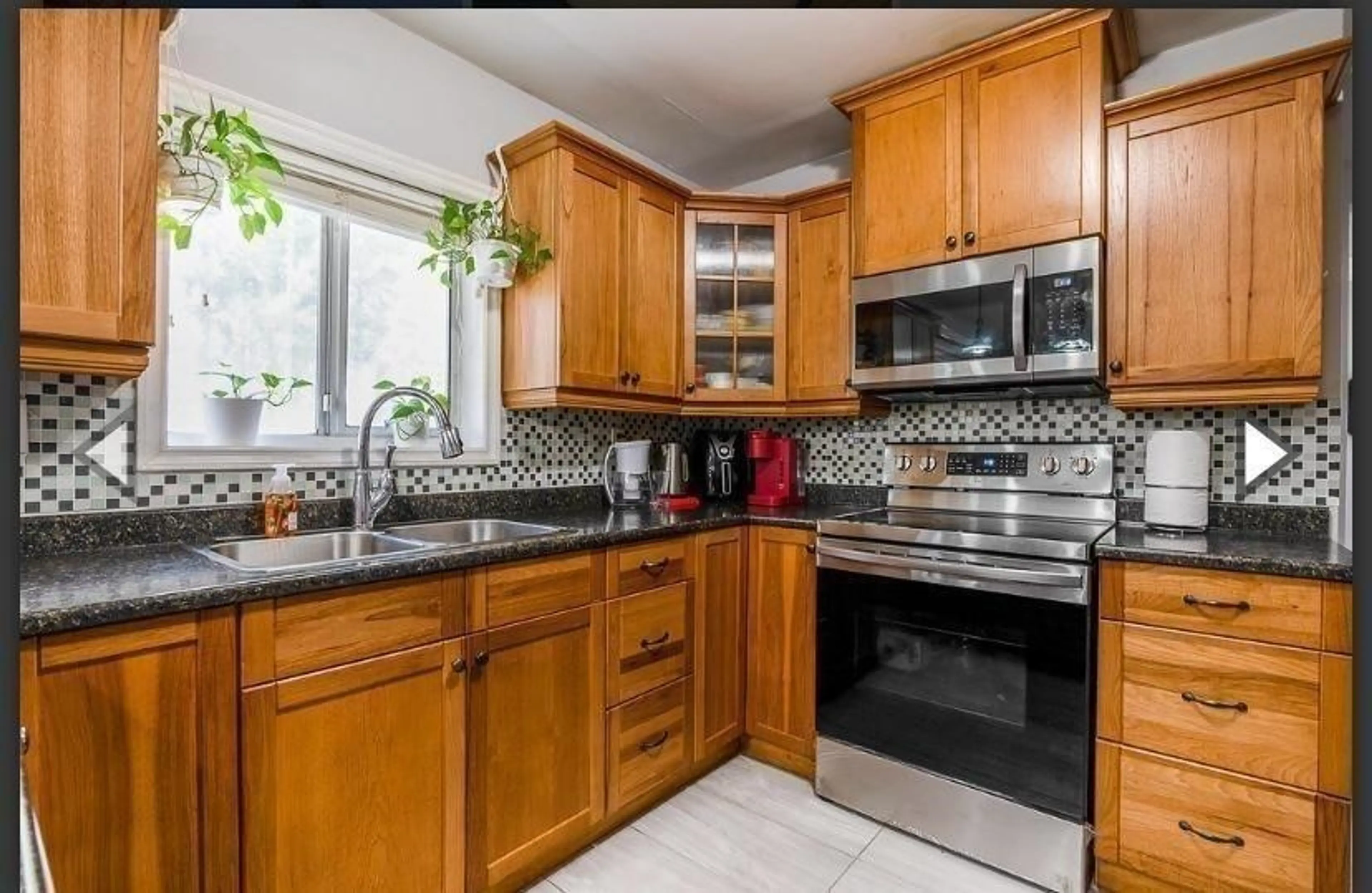 Property at 11261 LANSDOWNE DRIVE, Surrey, BC