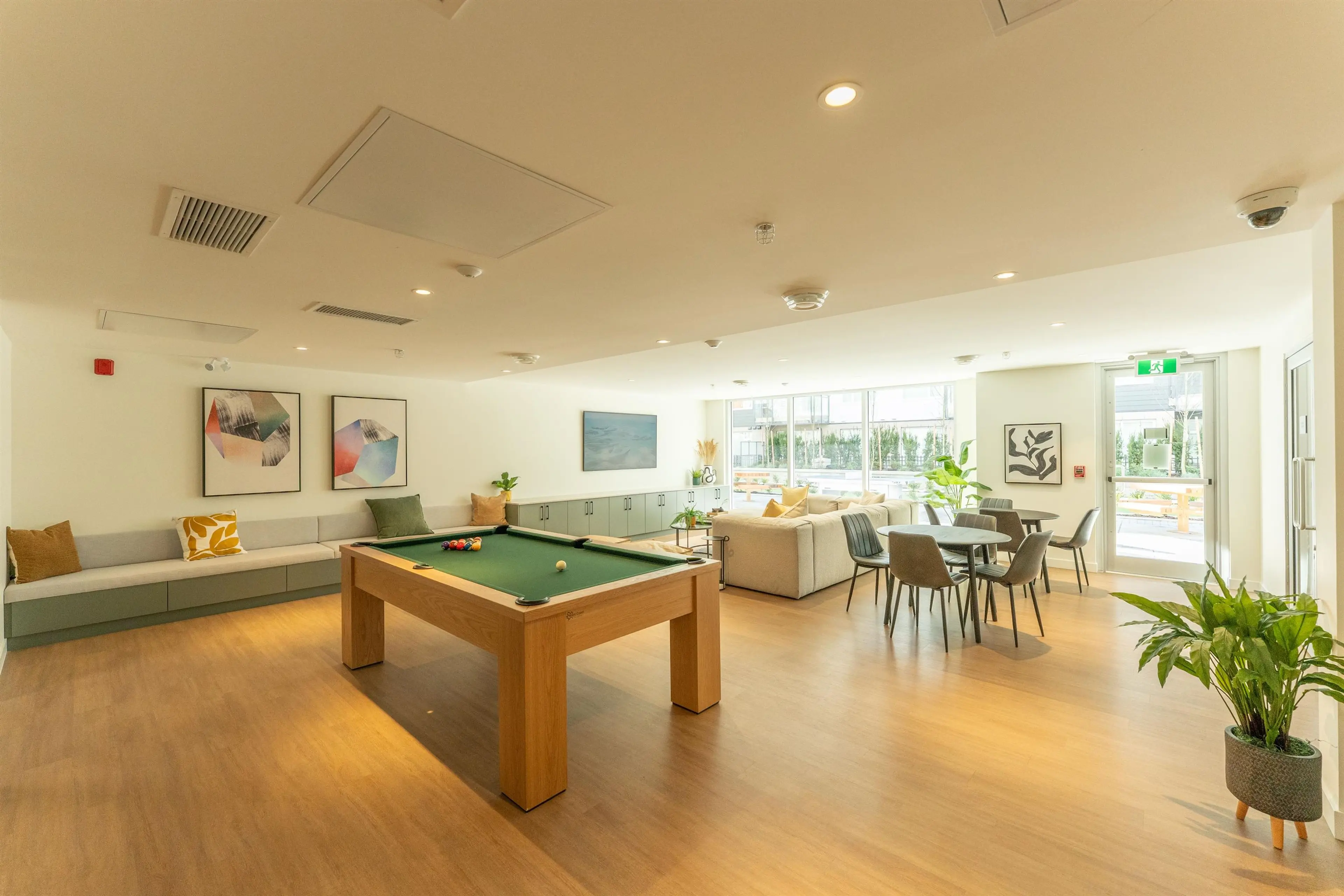 Property at #608 10488 138A STREET, Surrey, BC