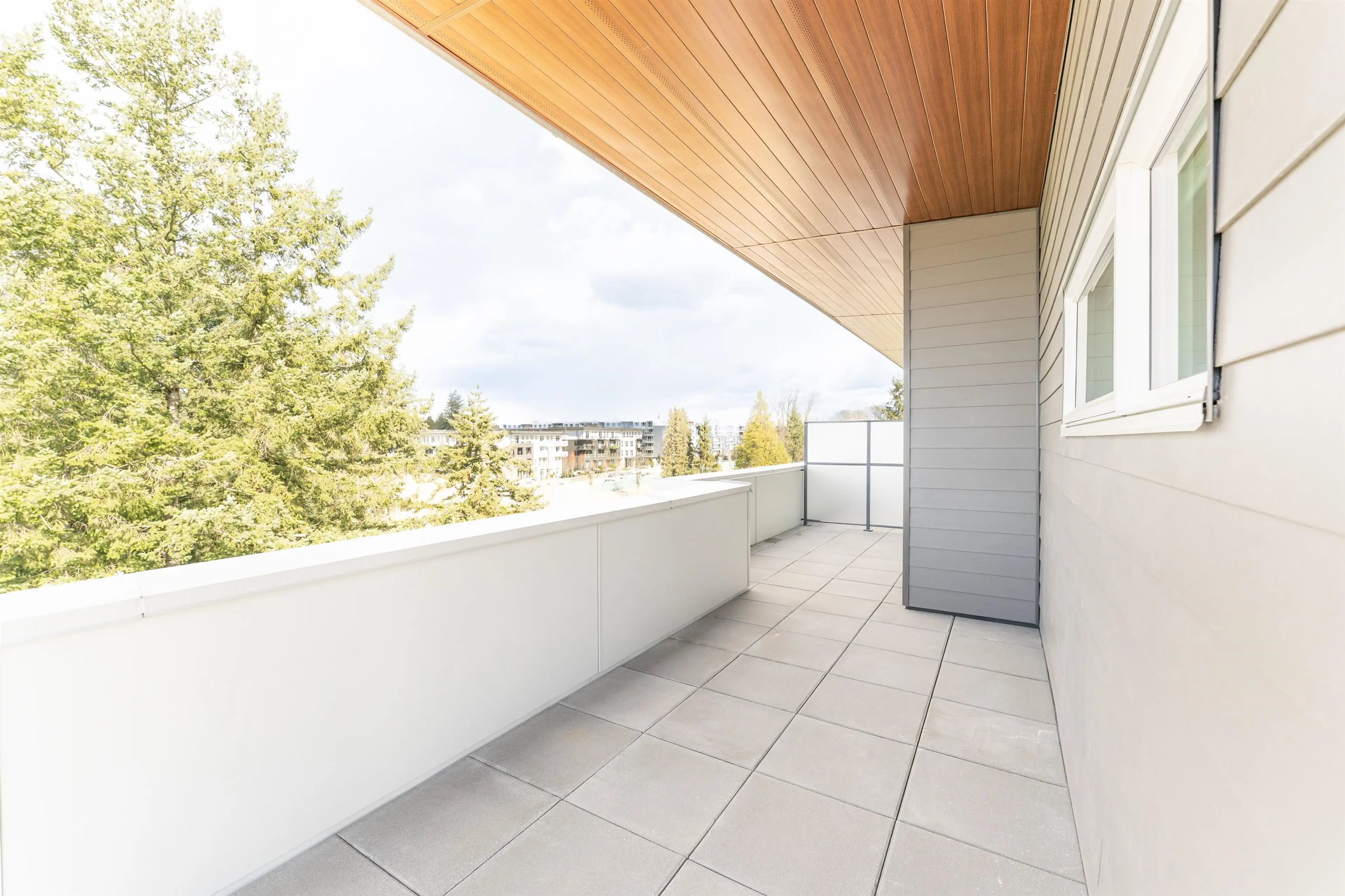 Property at #608 10488 138A STREET, Surrey, BC