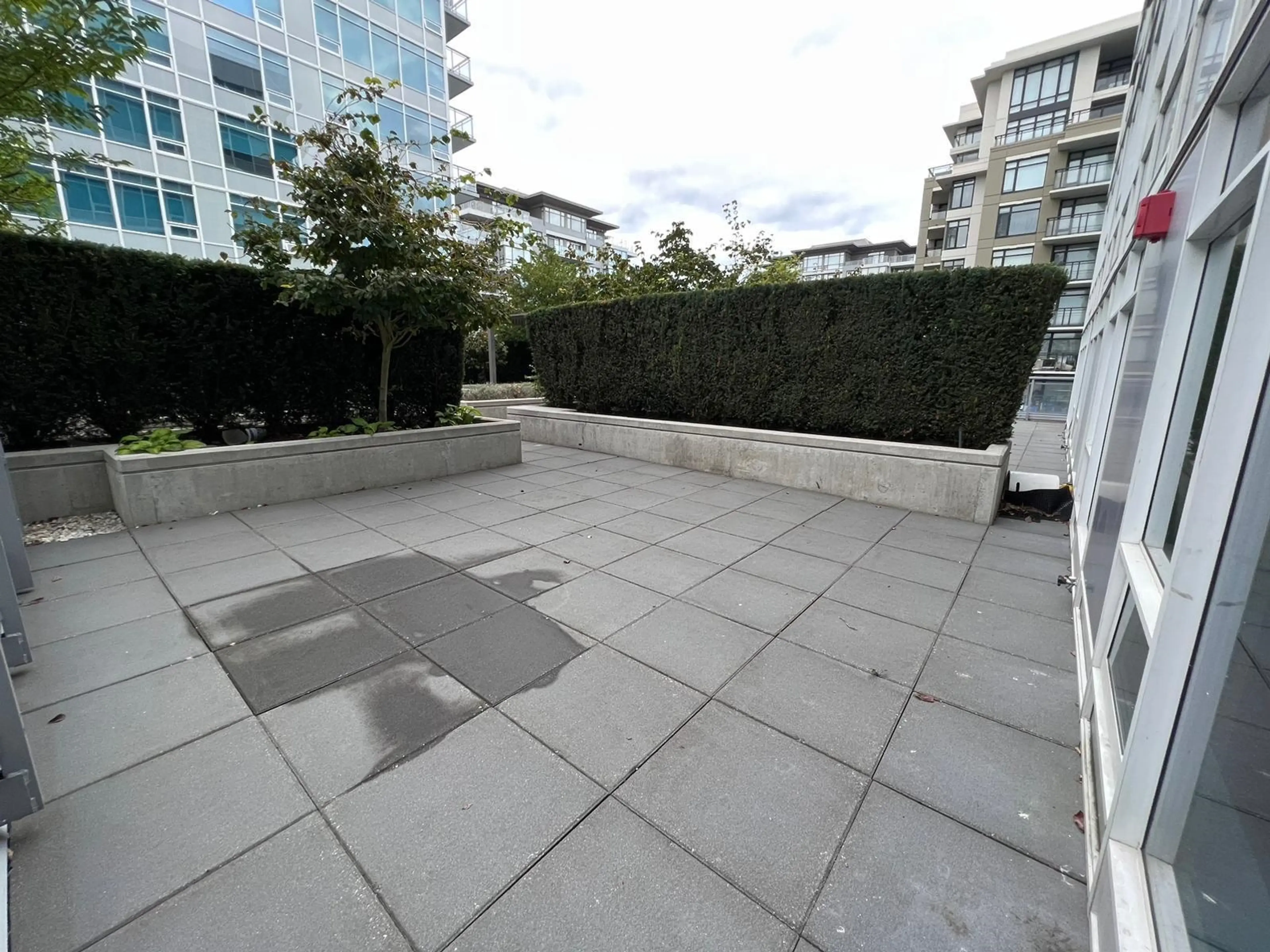 Property at #915 6288 NO. 3 ROAD, Richmond, BC