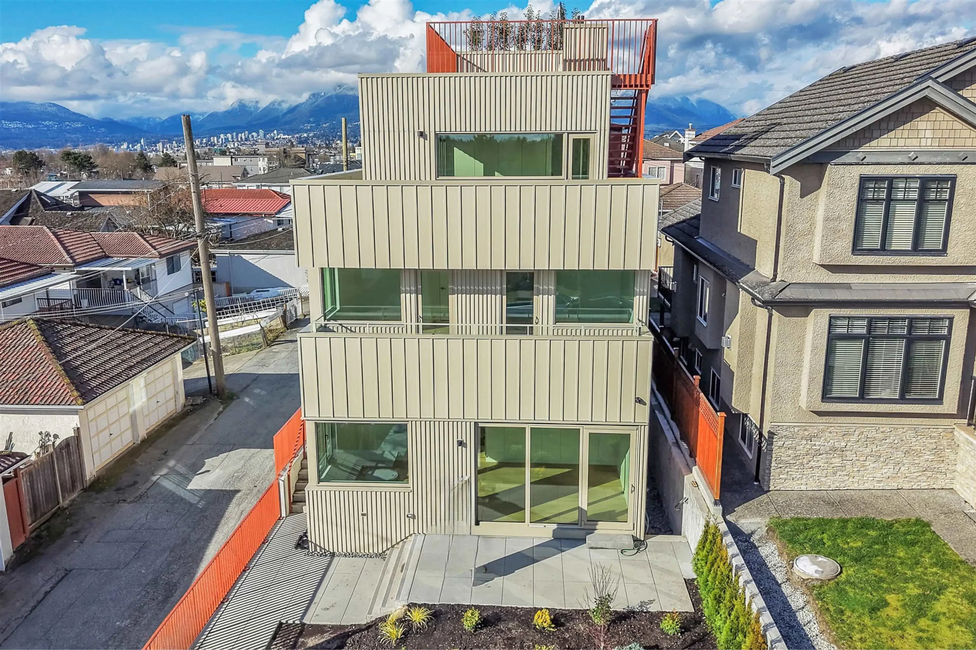 Property at #1 2915 E 5TH AVENUE, Vancouver, BC