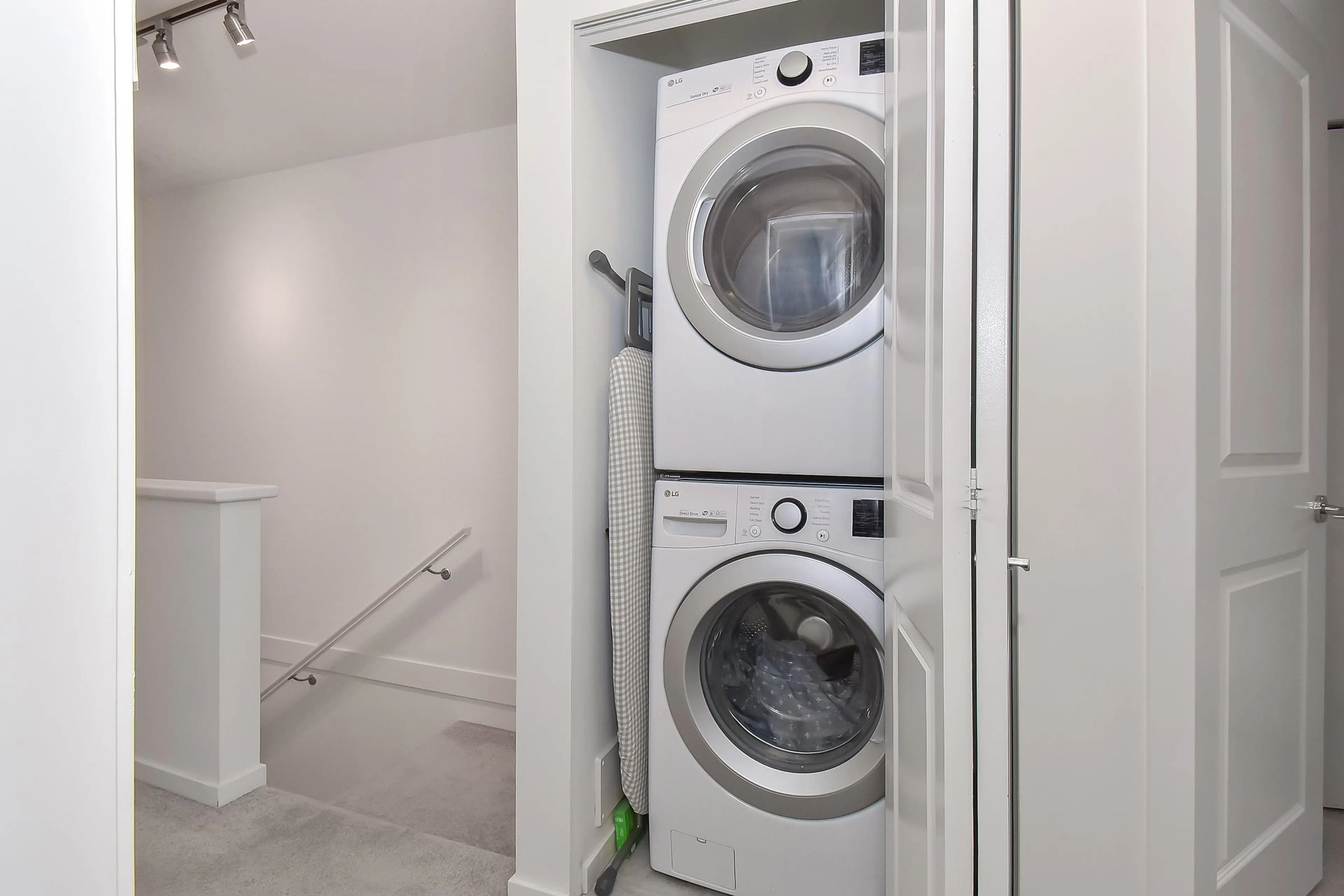 Property at #39 15850 85 AVENUE, Surrey, BC