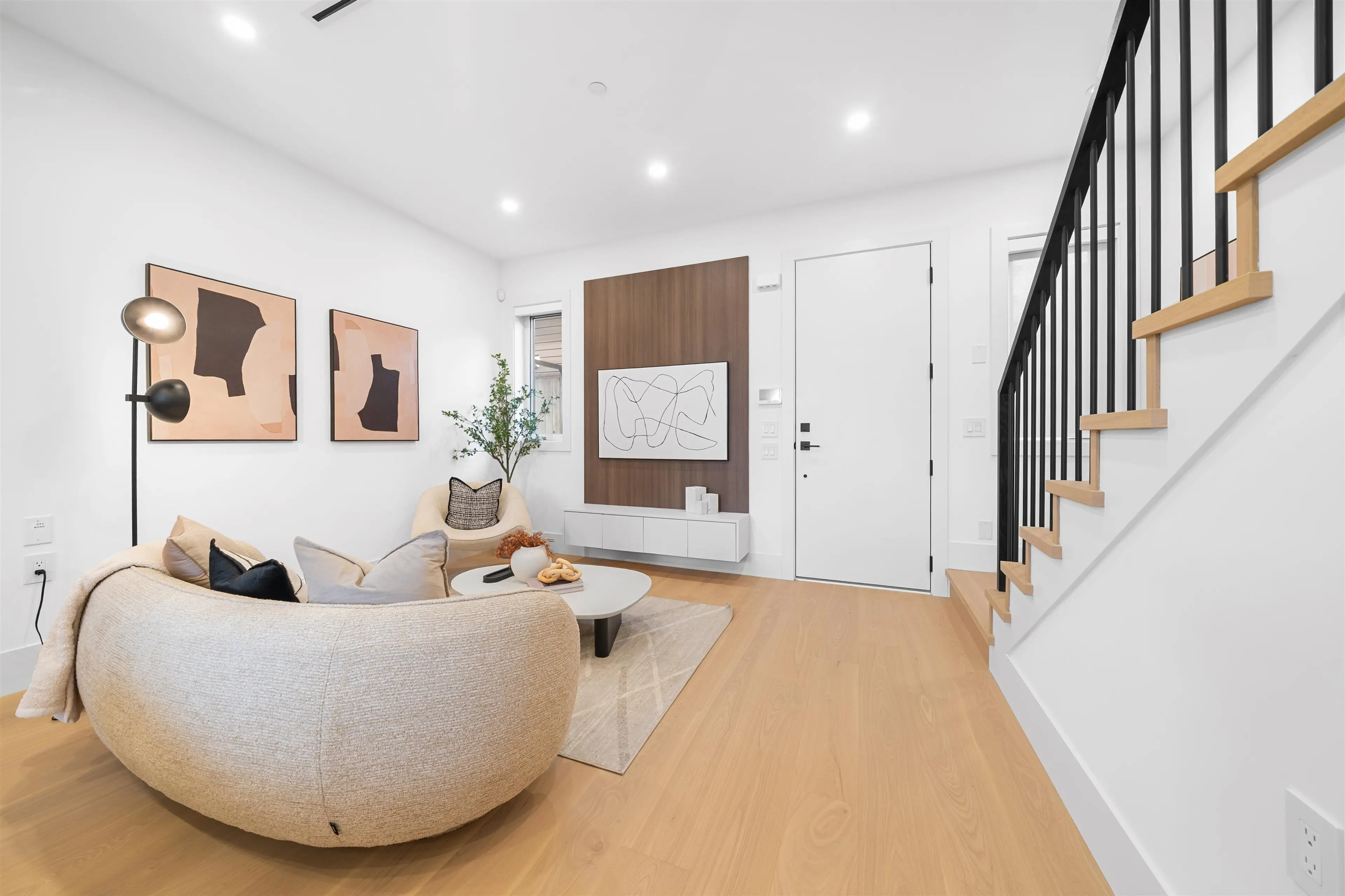 Property at 2609 DUNDAS STREET, Vancouver, BC