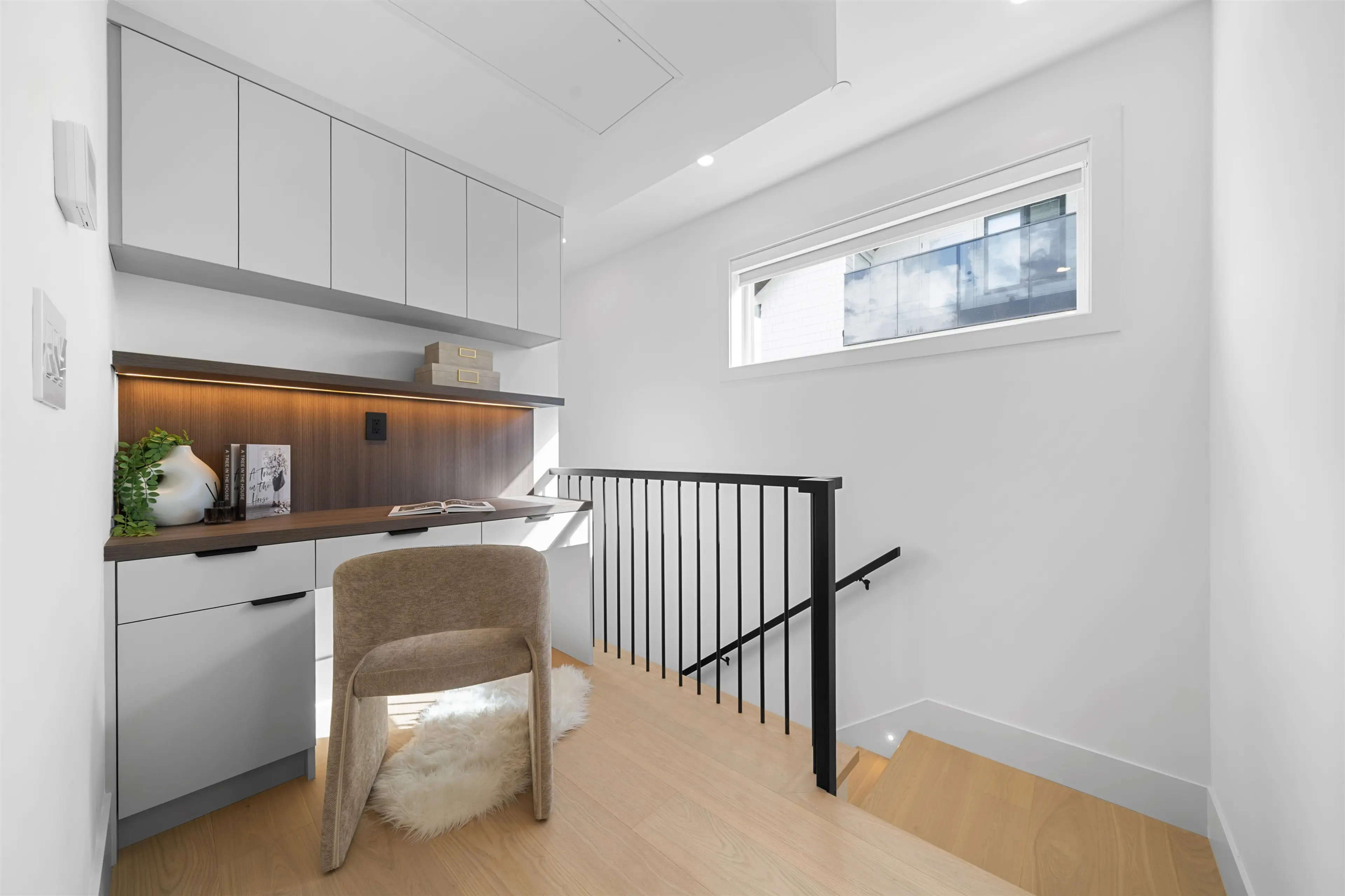 Property at 2609 DUNDAS STREET, Vancouver, BC