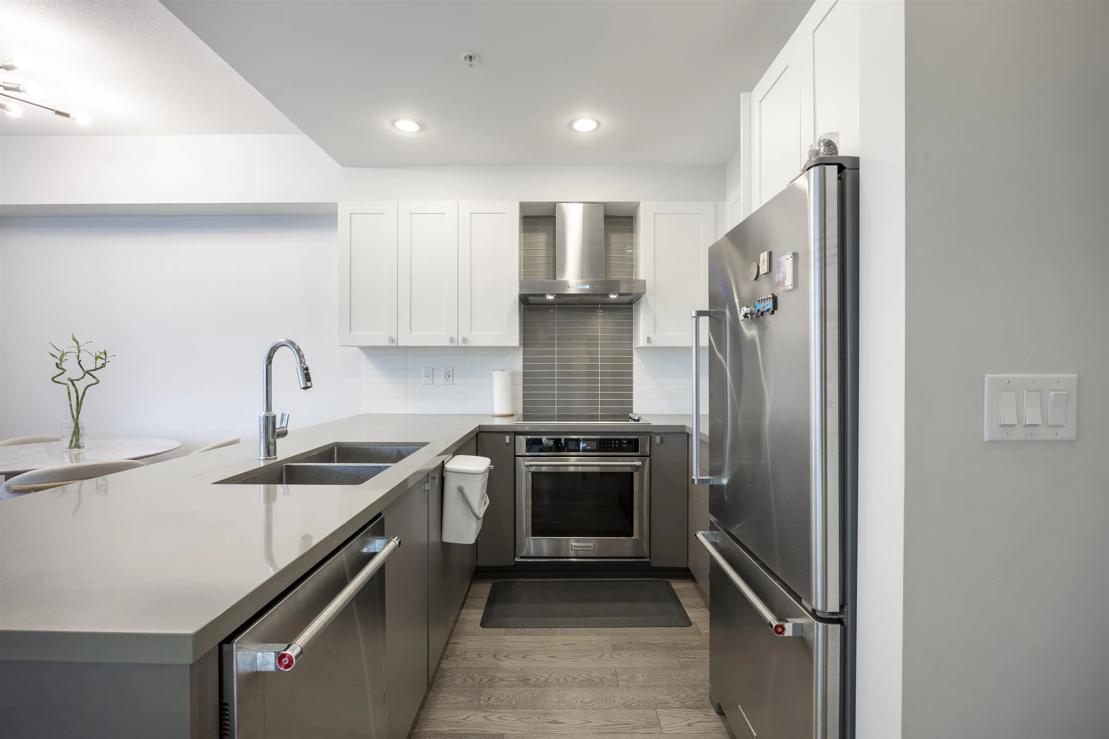 Property at #8 3201 NOEL DRIVE, Burnaby, BC