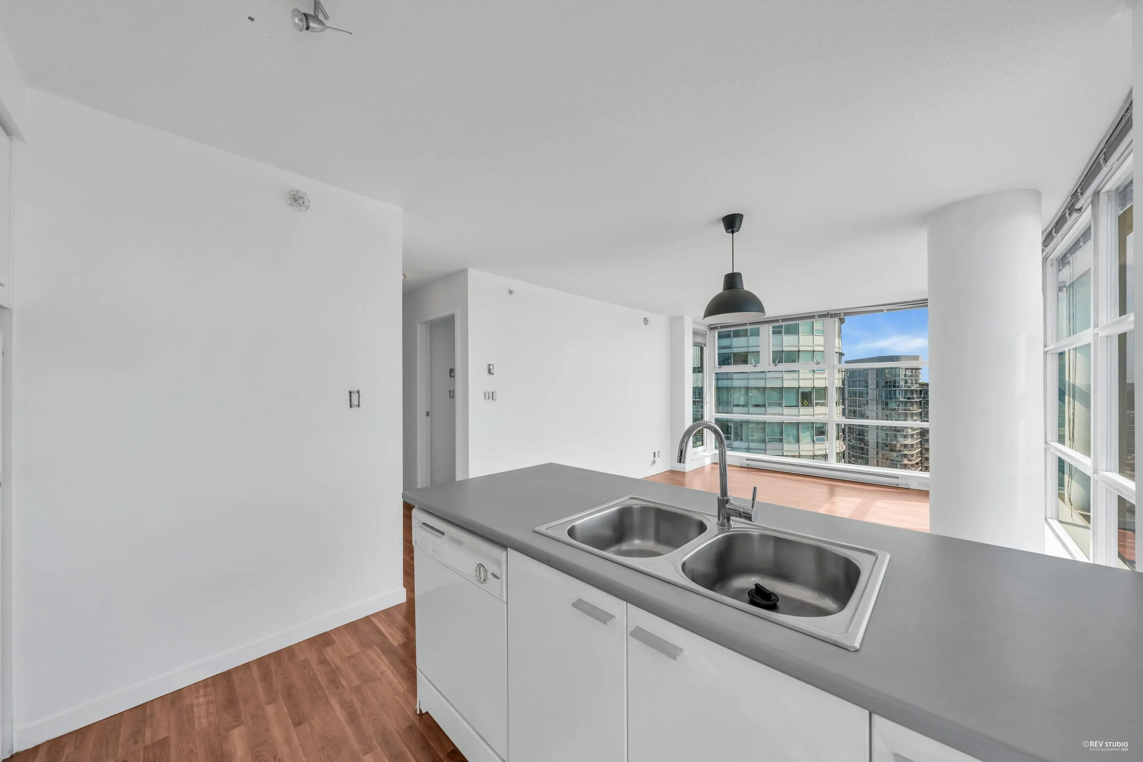 Property at #3201 111 W GEORGIA STREET, Vancouver, BC